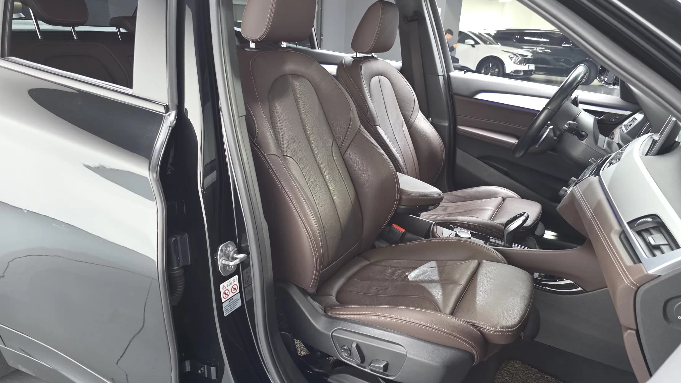 BMW X1 xDrive 20i M Sport, 2022 г. 53280 км. — фото 9