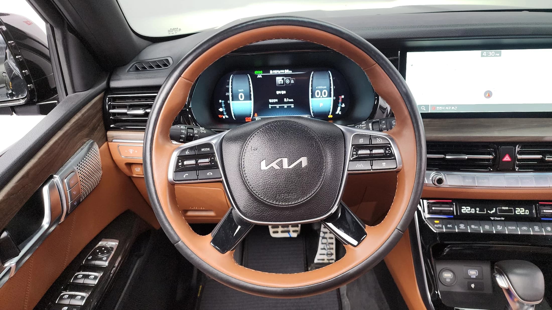 Kia Mohave Diesel 3.0 4WD 6-Seater Masters, 2022 г. 60760 км. — фото 13