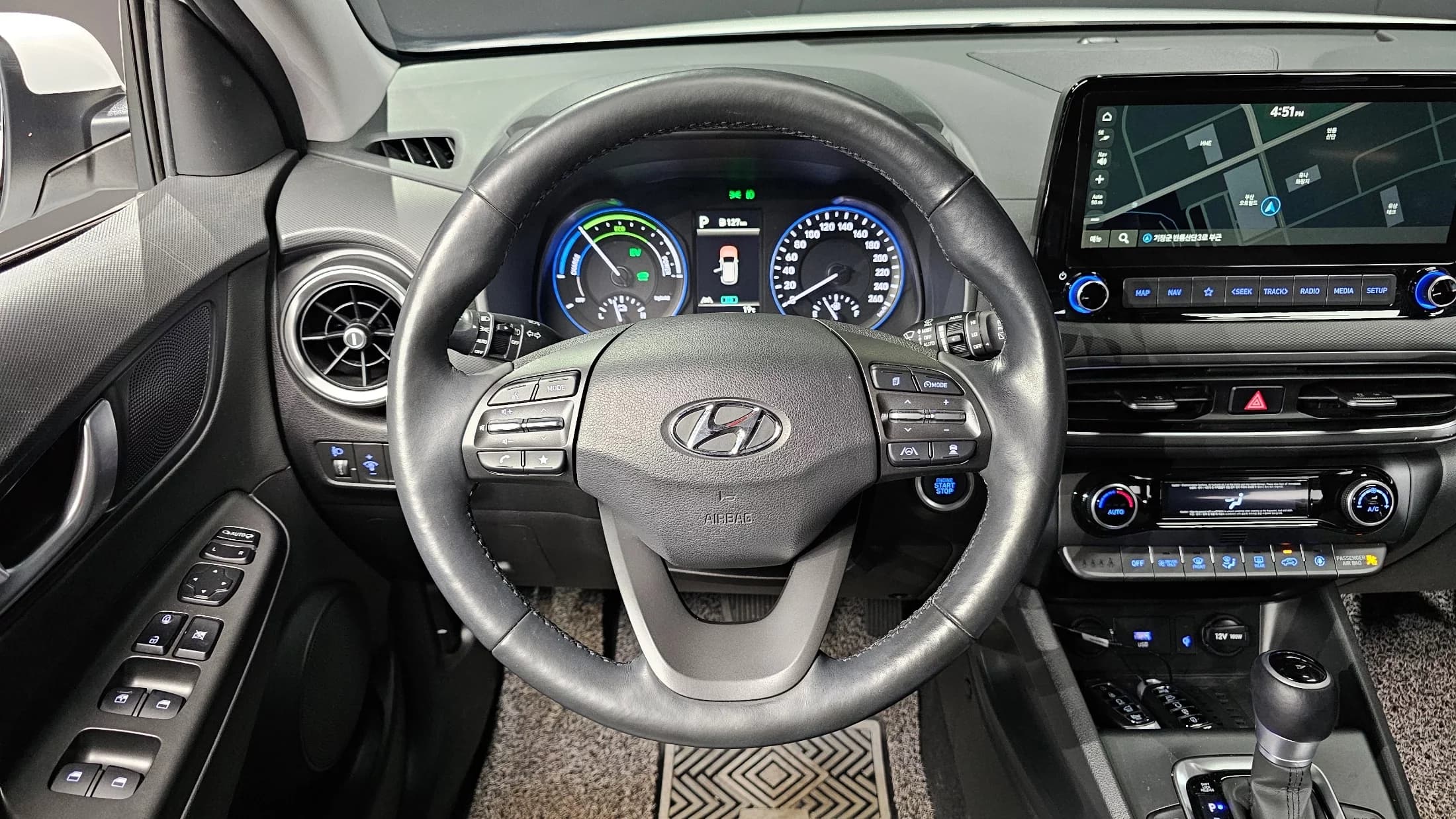 Hyundai Kona Modern Choice, гибрид, 2022 г. 40147 км. — фото 13