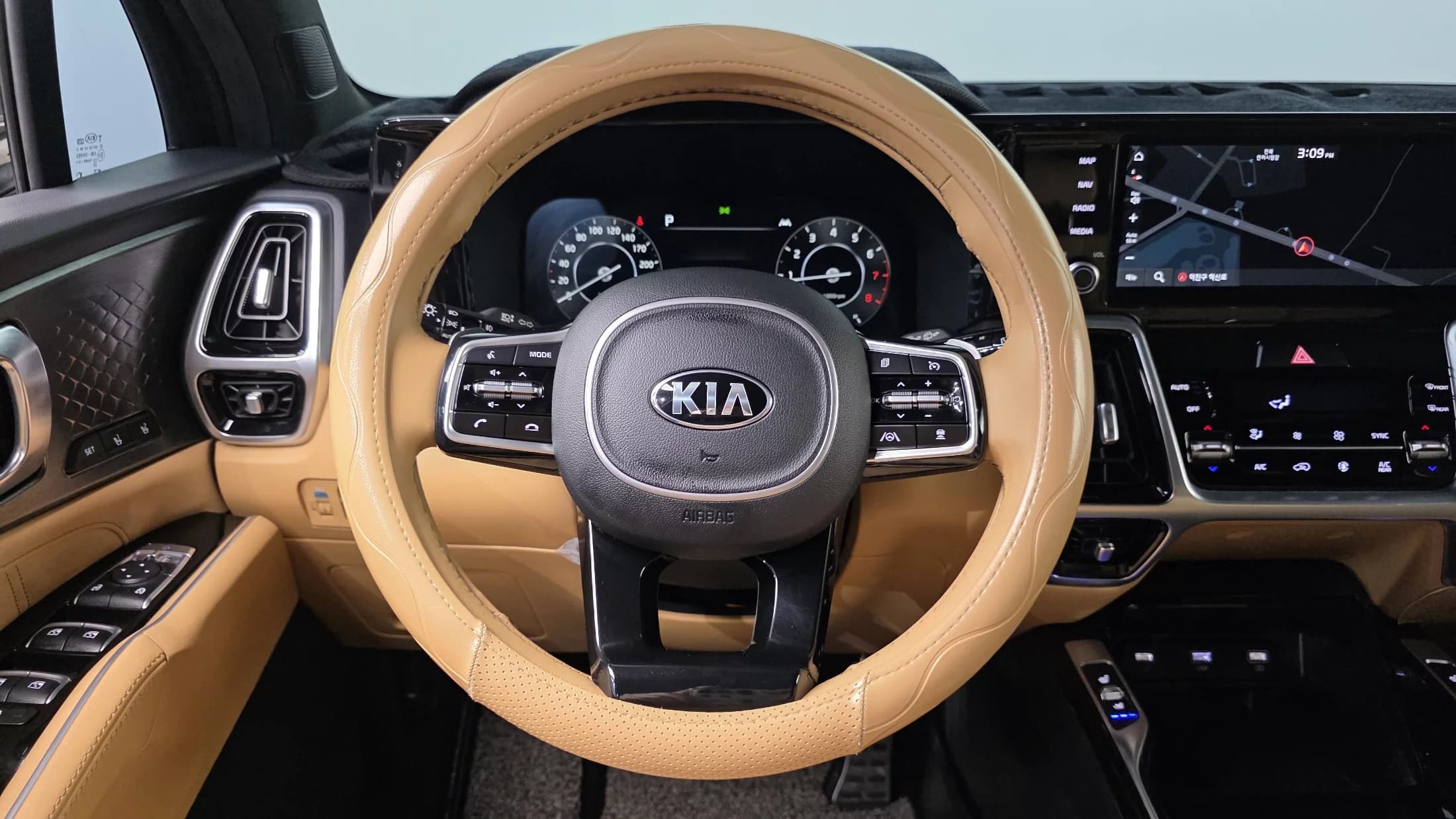 Kia Sorento Gasoline 2.5T 2WD Signature, 2021 г. 120923 км. — фото 14