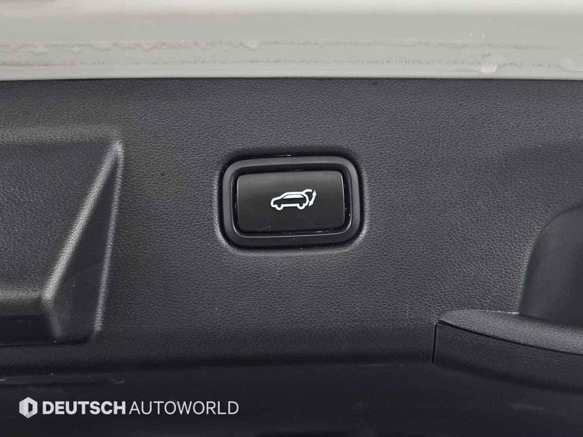 Hyundai Tucson Premium 2WD, гибрид, 2022 г. 43369 км. — фото 20