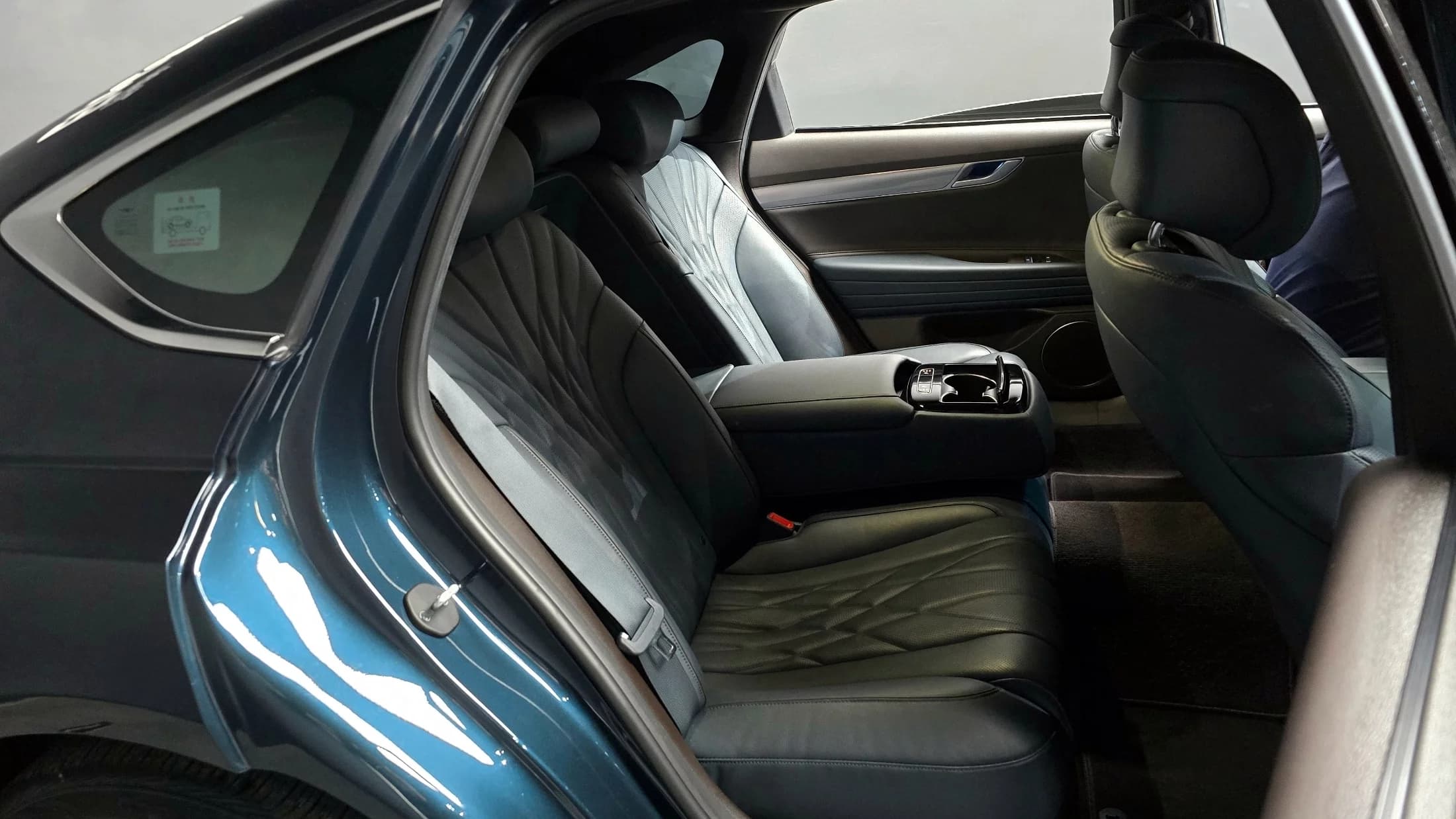 Genesis G80 Gasoline 2.5 Turbo AWD, 2021 г. 85069 км. — фото 13