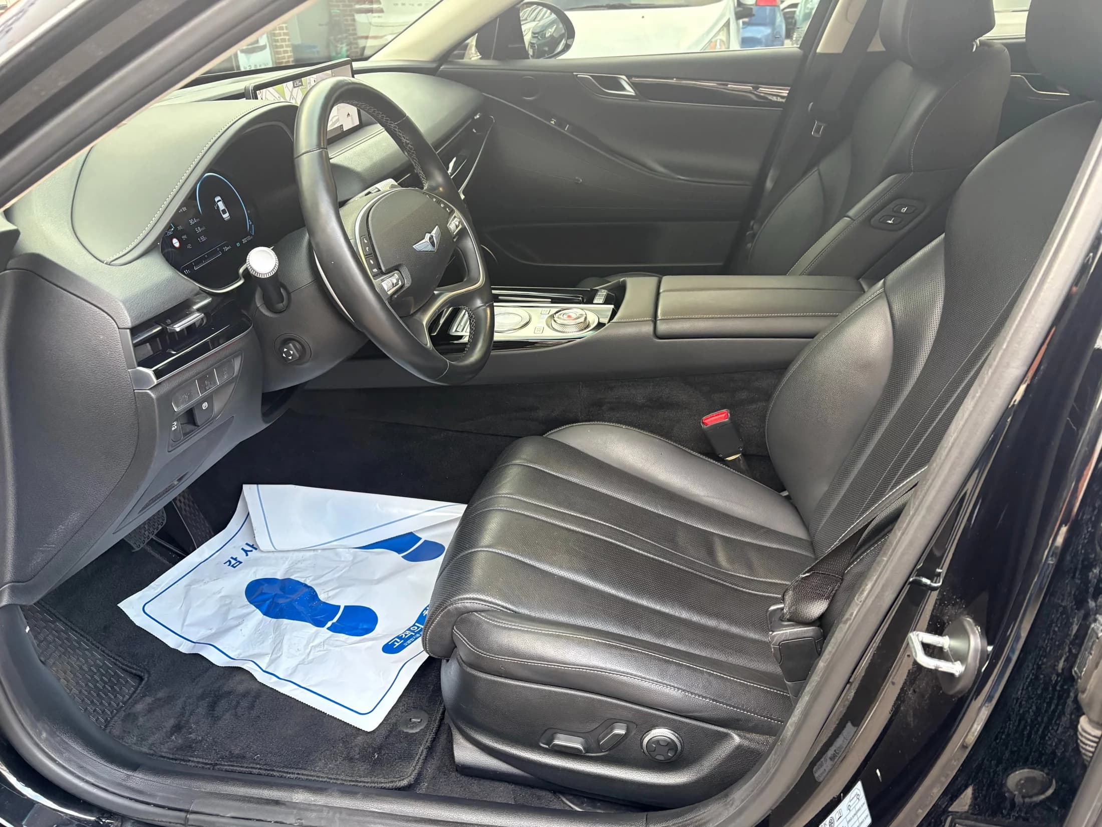 Genesis G80 Gasoline 2.5 Turbo 2WD, 2021 г. 202225 км. — фото 8