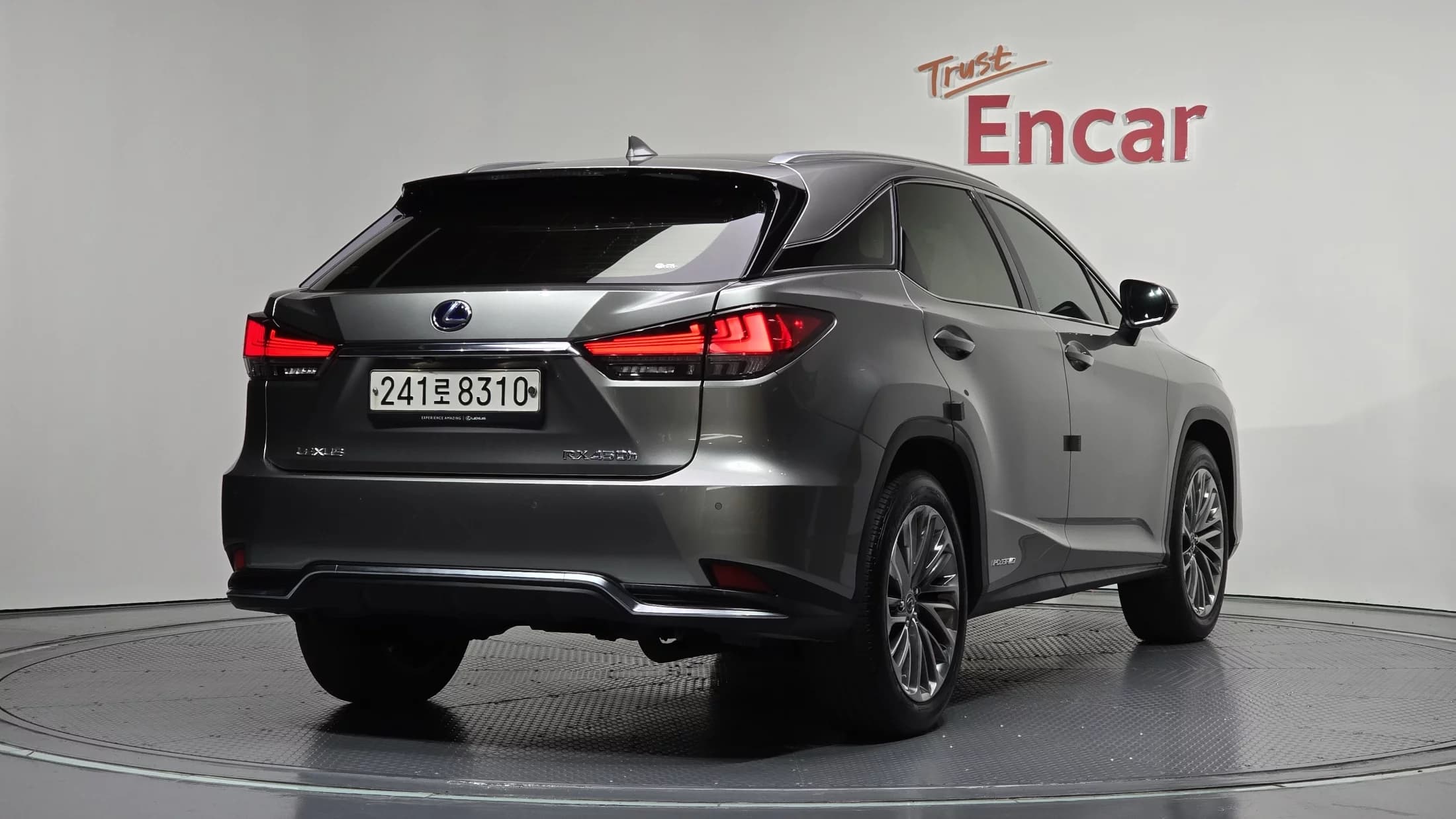 Lexus RX450h Executive, гибрид, 2021 г. 92343 км. — фото 2