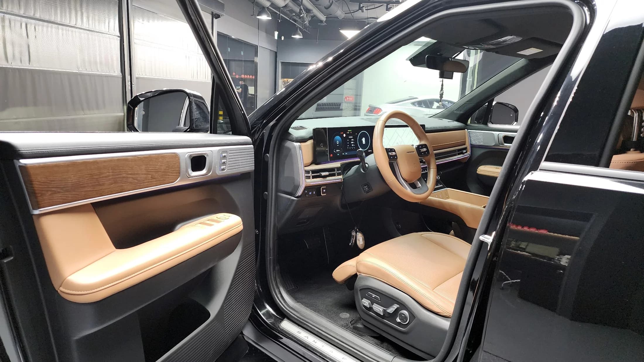 Hyundai Santa Fe Gasoline 2.5T 2WD Prestige, 2023 г. 48784 км. — фото 10
