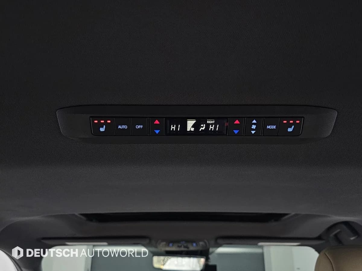 Toyota SIENNA 2.5 Hybrid AWD, гибрид, 2024 г. 41661 км. — фото 16