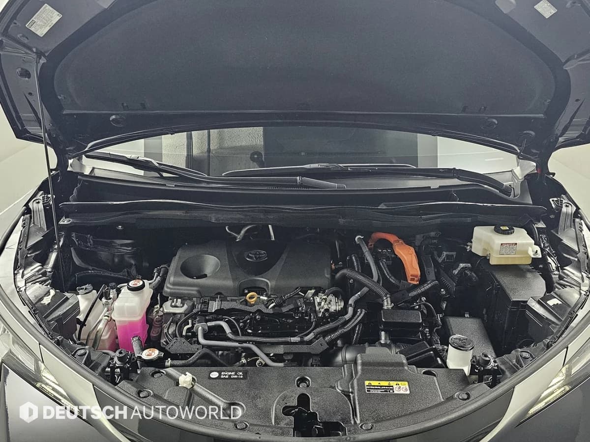 Toyota SIENNA 2.5 Hybrid AWD, гибрид, 2024 г. 41661 км. — фото 6