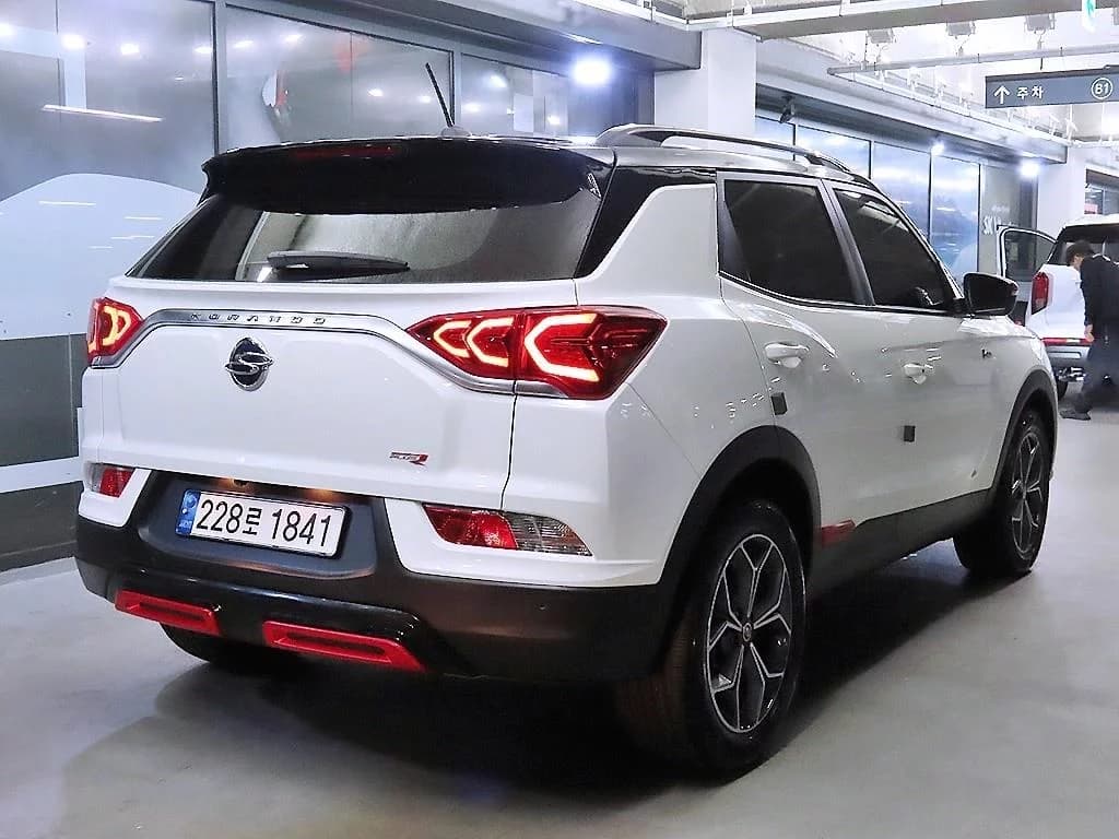 SsangYong KORANDO Gasoline 1.5 2WD R-Plus, 2021 г. 54650 км. — фото 4