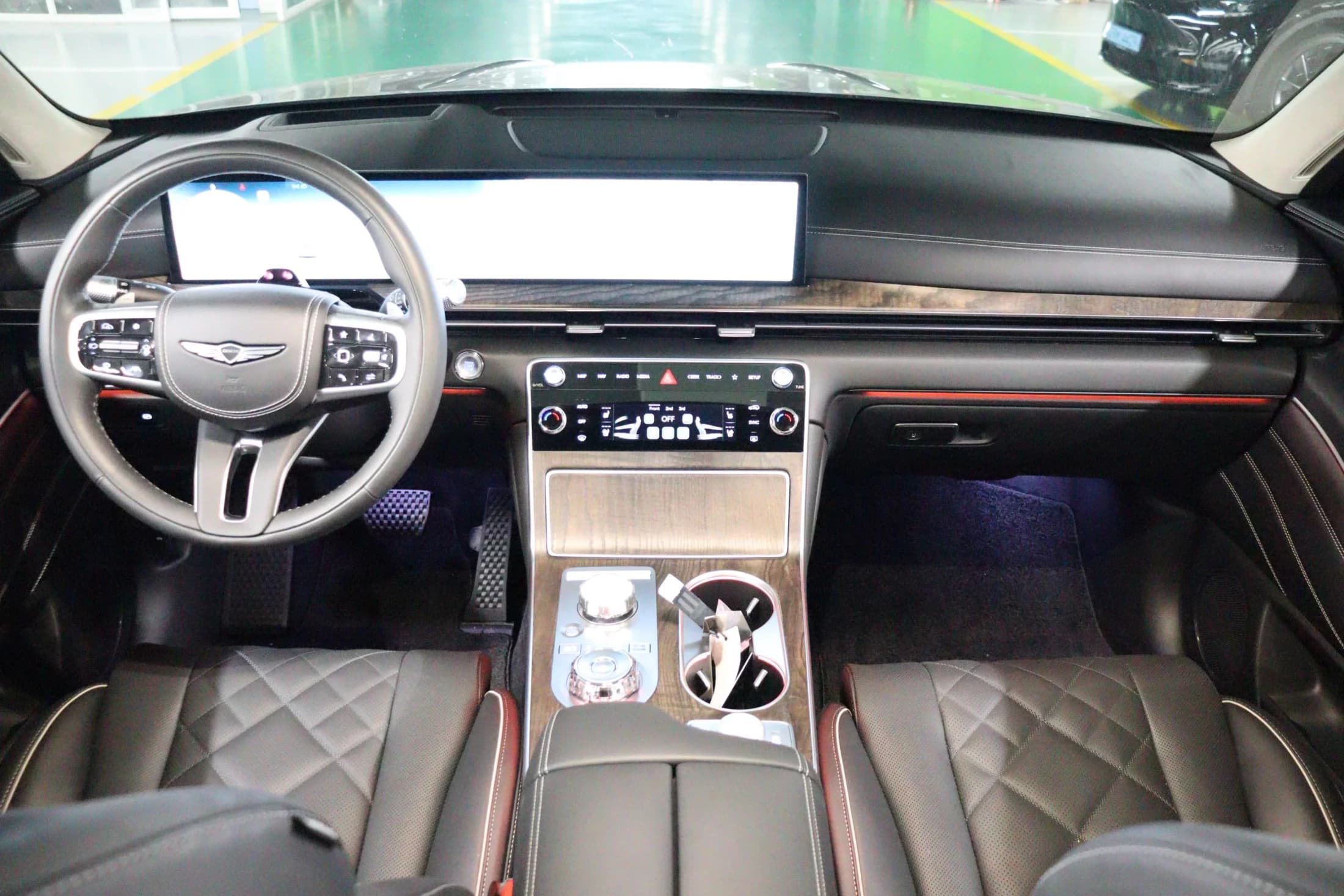 Genesis GV80 3.5T Gasoline AWD, 2023 г. 27194 км. — фото 6