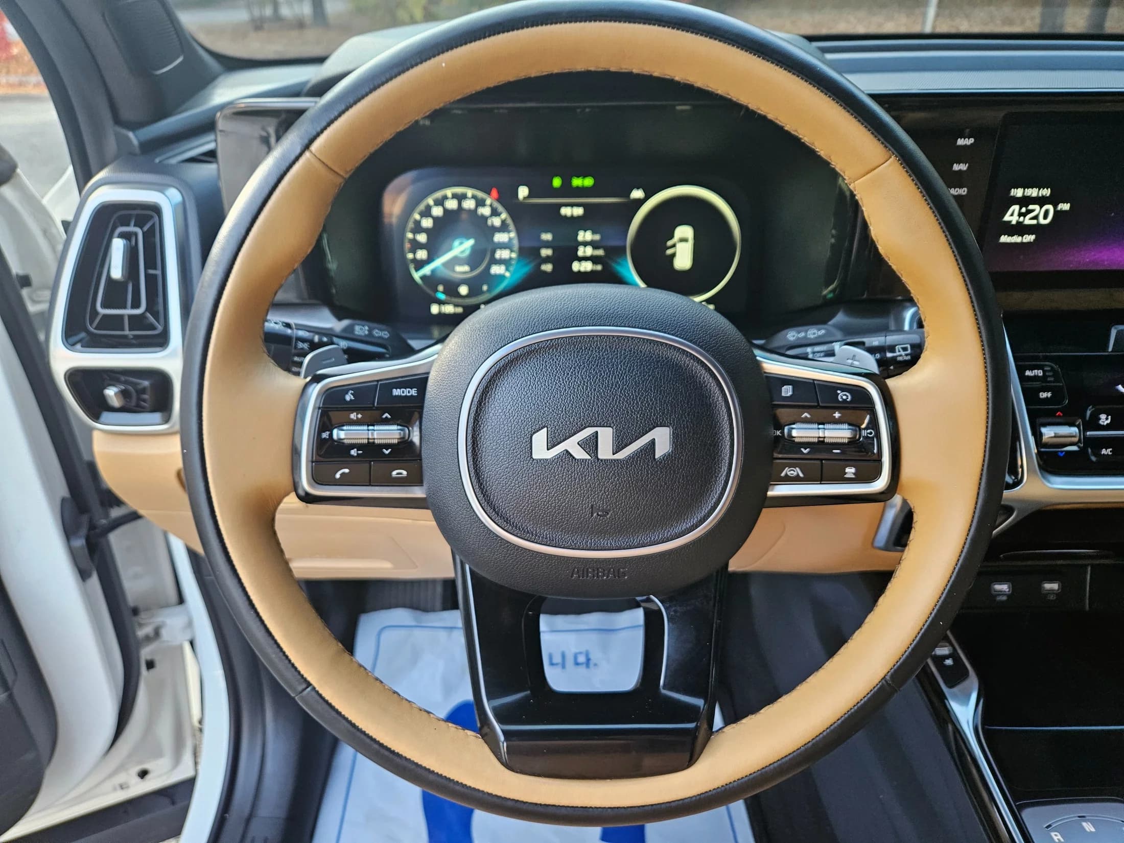 Kia Sorento Gasoline 2.5T 2WD Signature, 2022 г. 56066 км. — фото 16