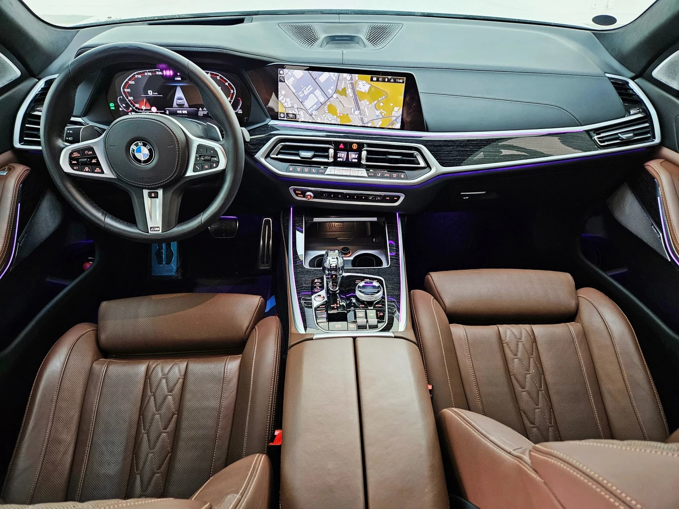 BMW X7 xDrive 40i M Sport 7STR, 2021 г. 28207 км. — фото 7
