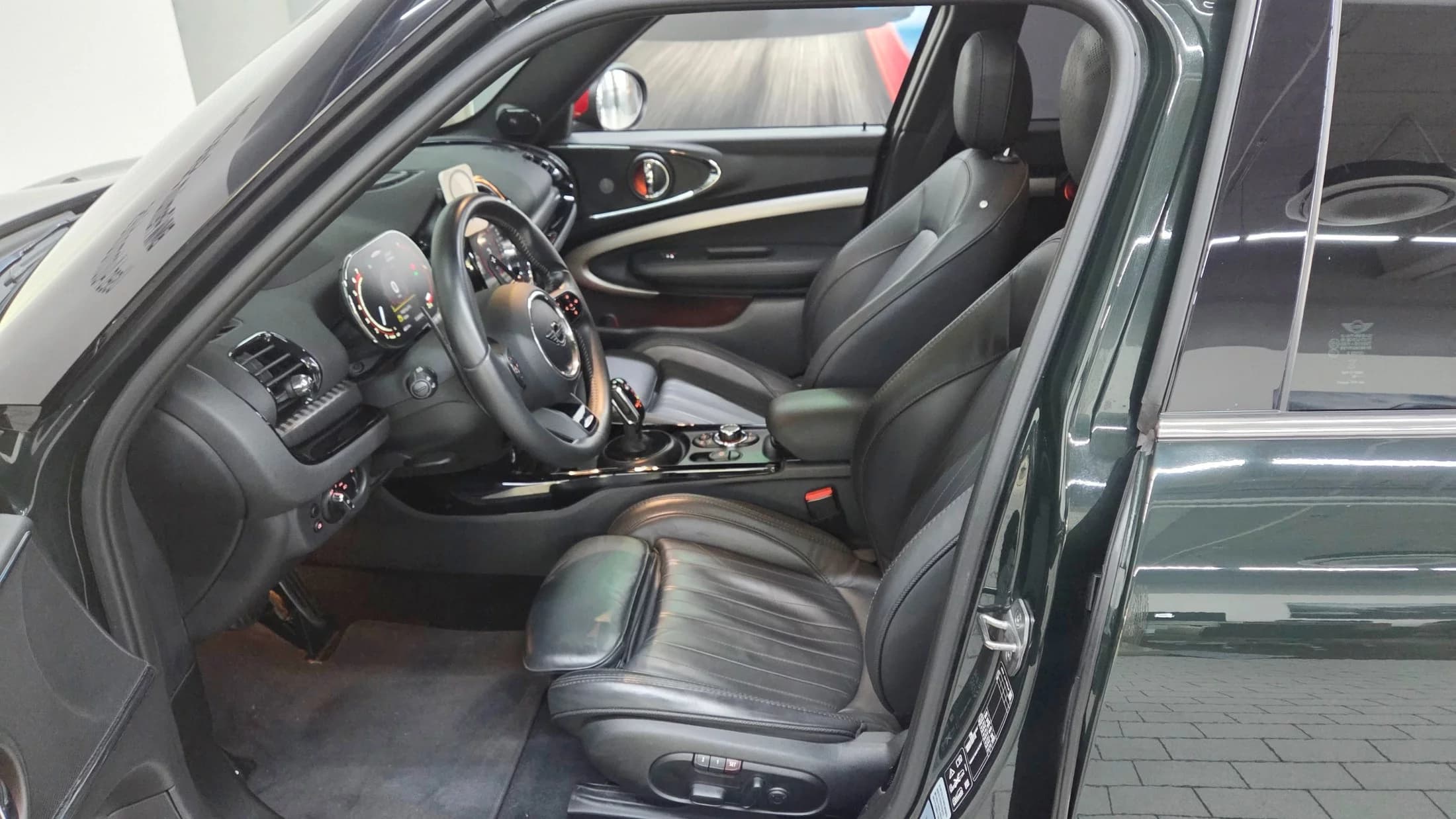 MINI Clubman JCW 2nd Gen, 2023 г. 54545 км. — фото 22