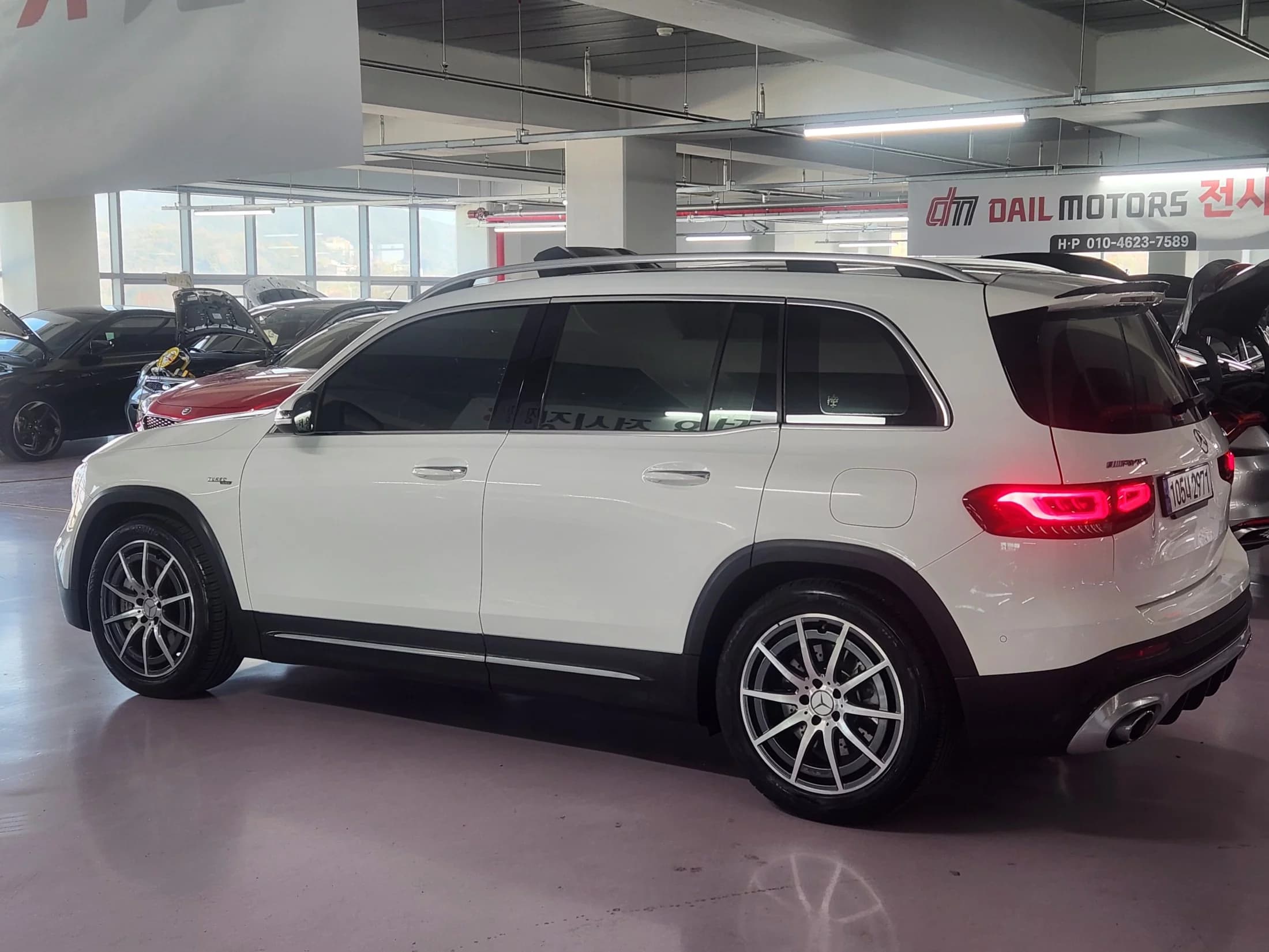 Mercedes-Benz GLB-Class AMG GLB35 4MATIC, 2022 г. 21576 км. — фото 5