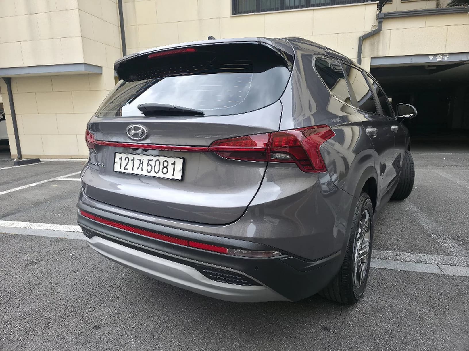 Hyundai Santa Fe Diesel 2.2 2WD Exclusive, 2022 г. 60087 км. — фото 2