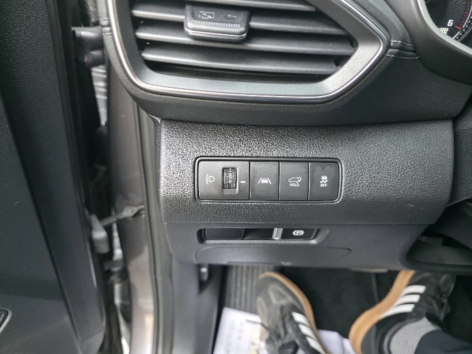 Hyundai Santa Fe Diesel 2.2 2WD Exclusive, 2022 г. 60087 км. — фото 12