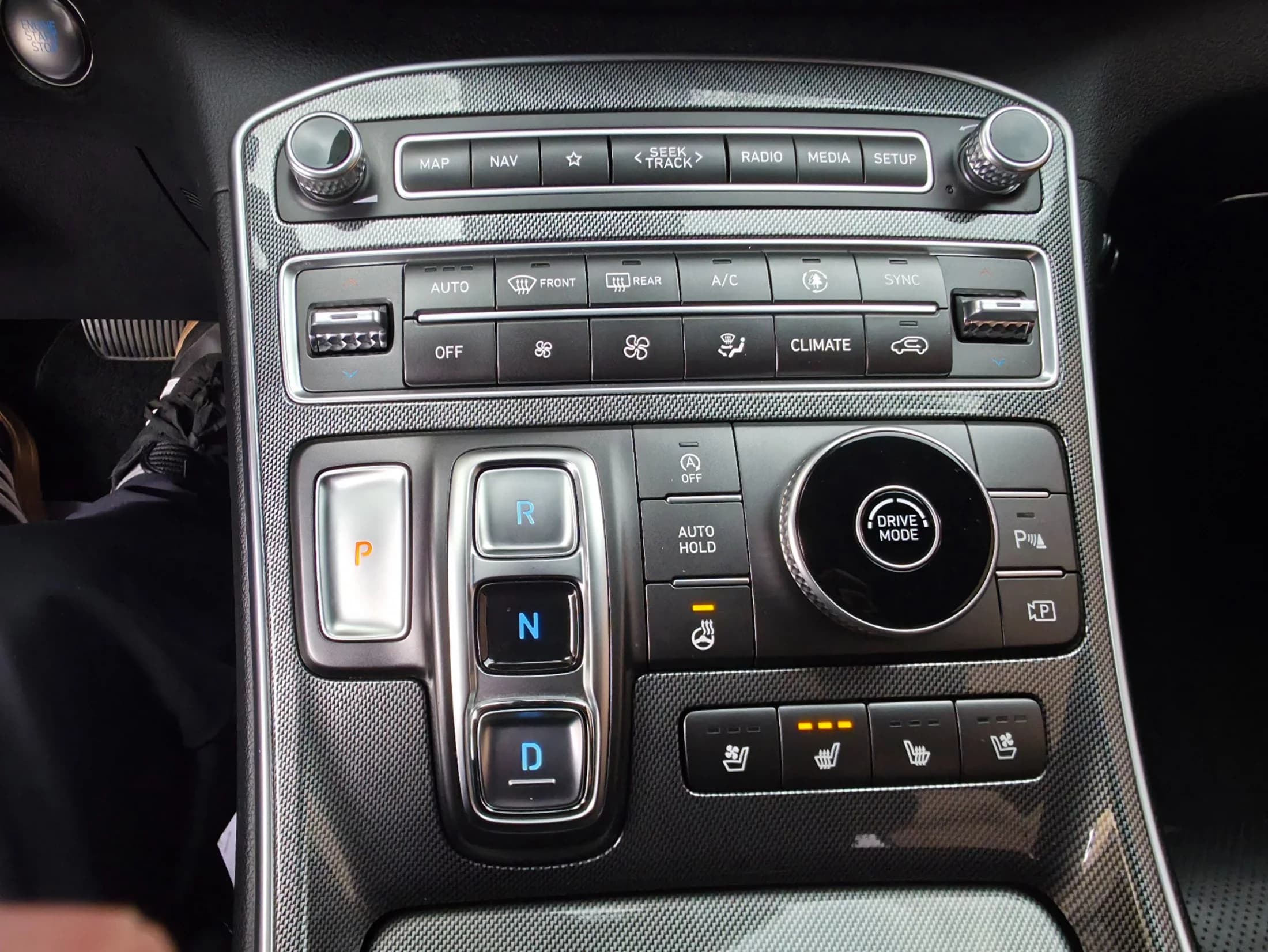 Hyundai Santa Fe Diesel 2.2 2WD Exclusive, 2022 г. 60087 км. — фото 13