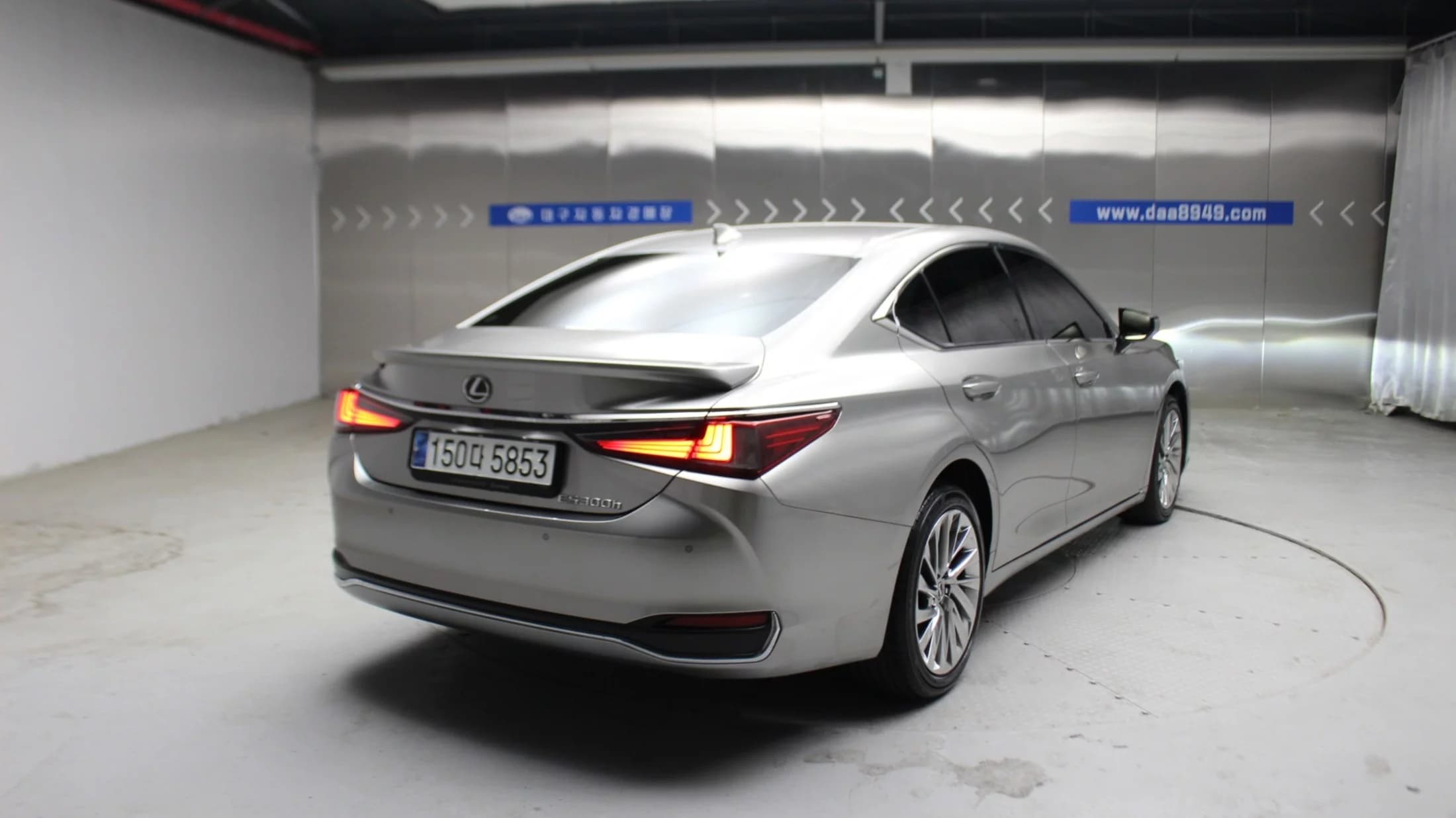 Lexus ES300h Luxury Plus, гибрид, 2022 г. 33776 км. — фото 2