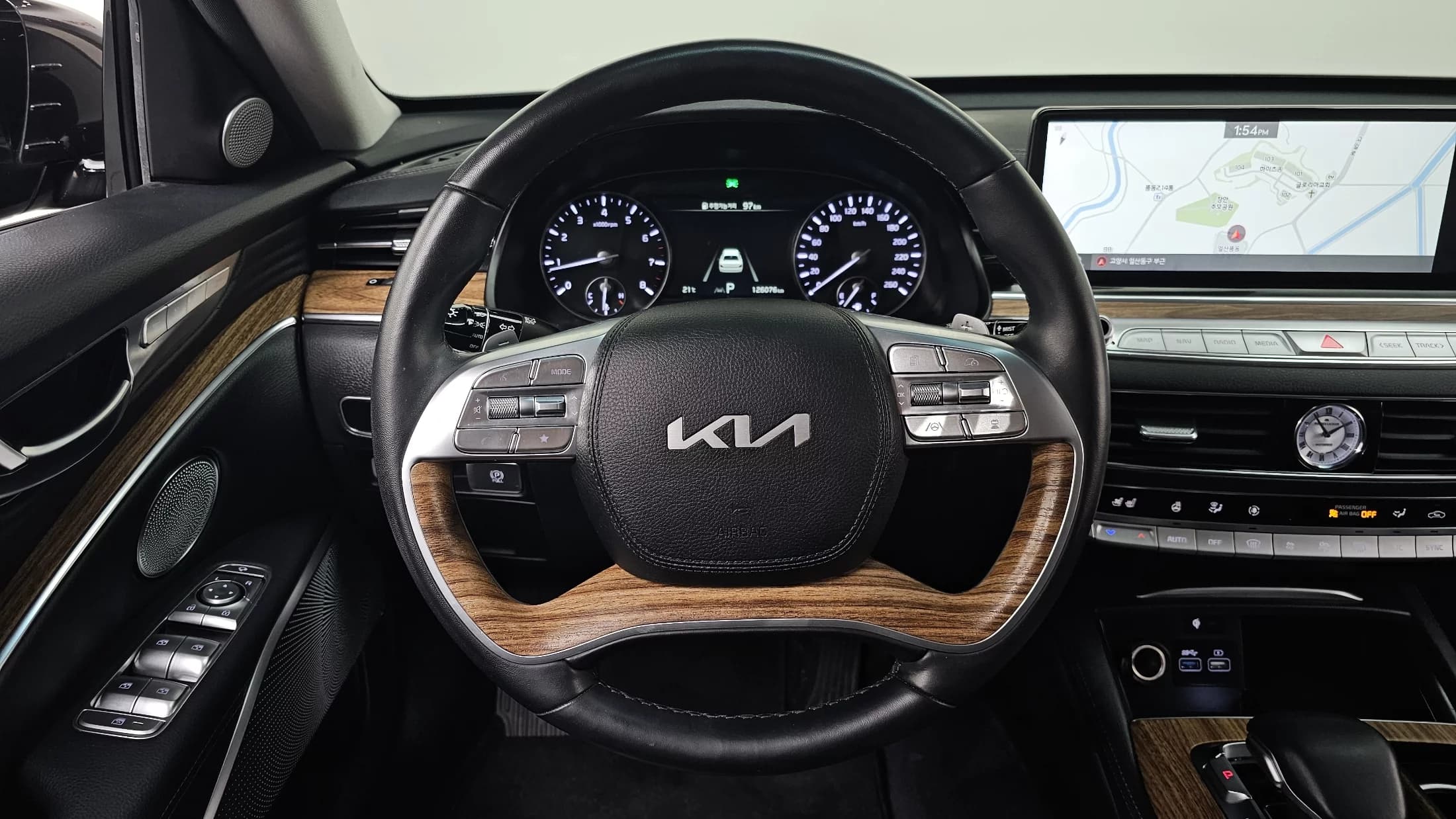 Kia K9 3.3 T-GDI AWD Platinum, 2022 г. 126214 км. — фото 13