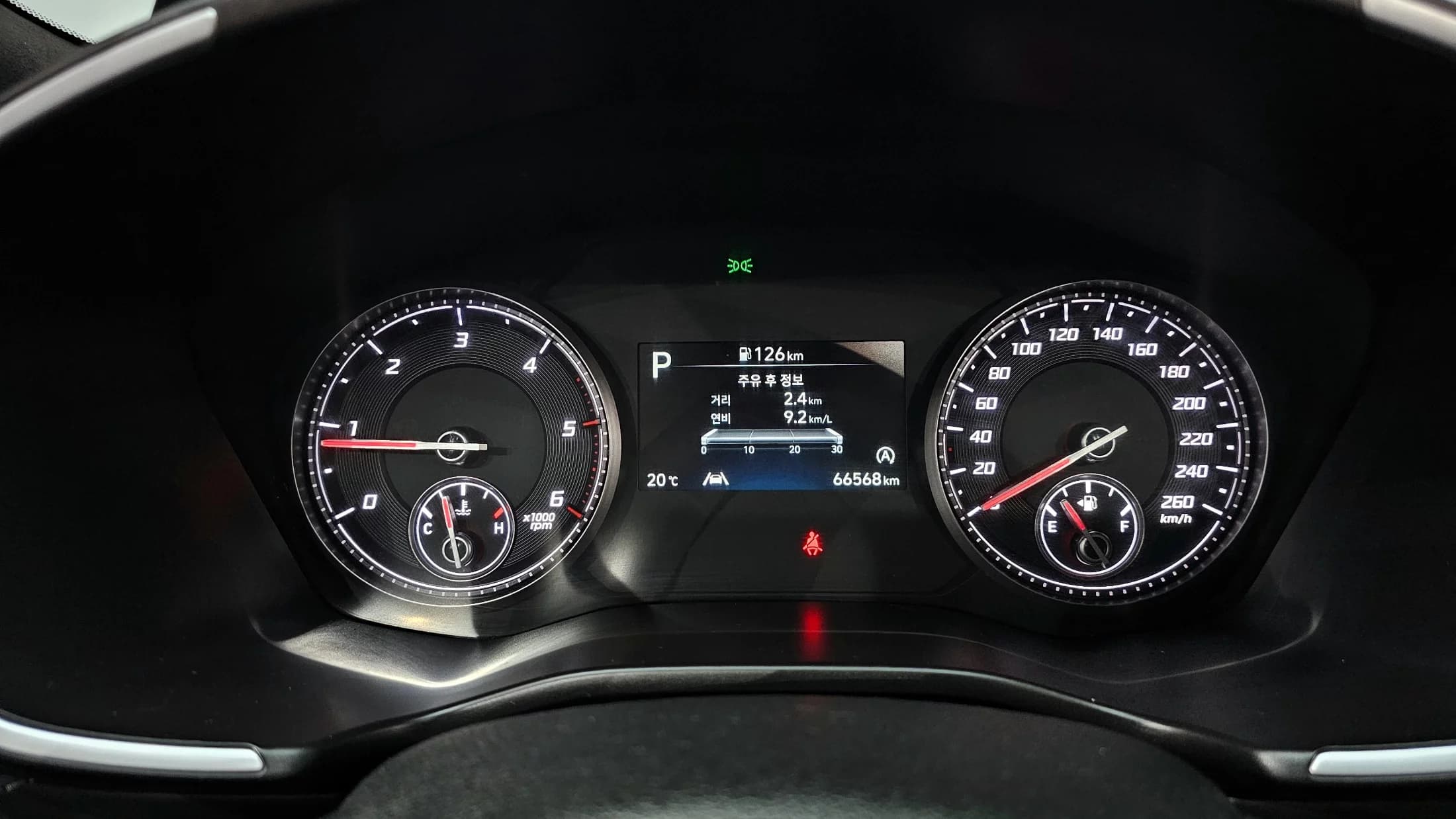 Hyundai Santa Fe Diesel 2.2 2WD Prestige, 2021 г. 66580 км. — фото 8