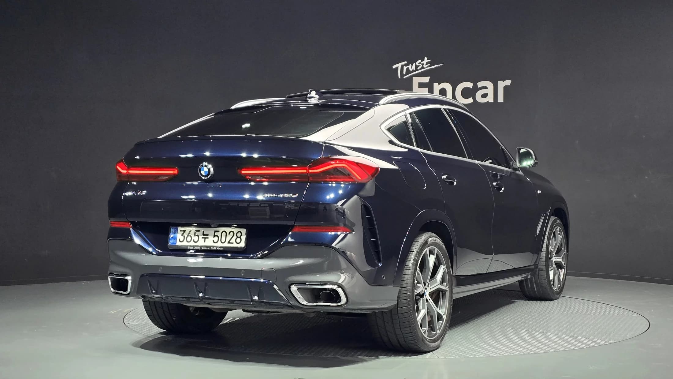 BMW X6 xDrive30d M Sport, 2022 г. 71372 км. — фото 2