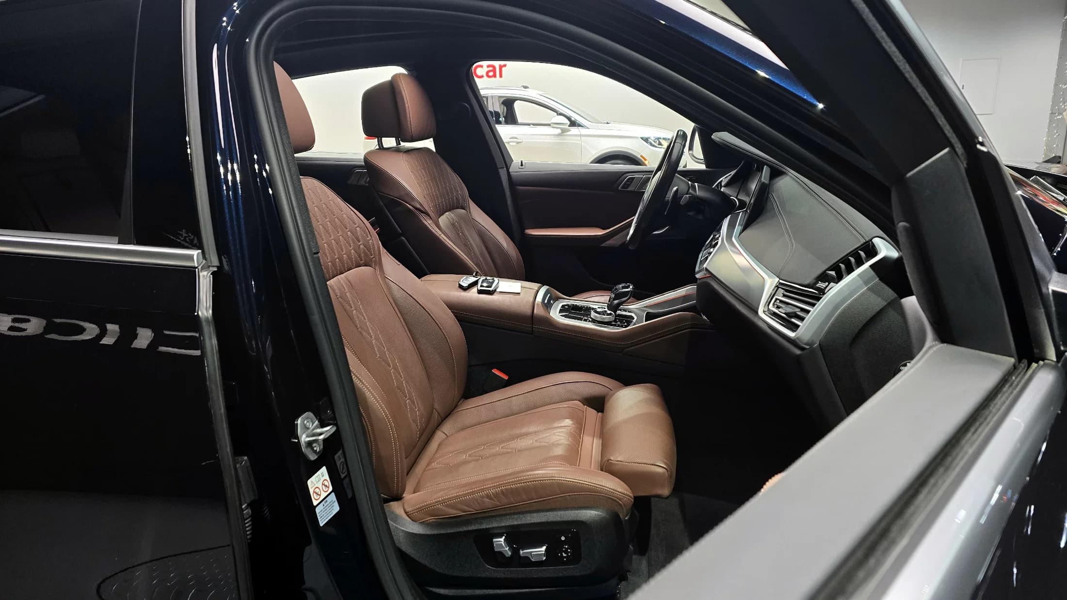 BMW X6 xDrive30d M Sport, 2022 г. 71372 км. — фото 10