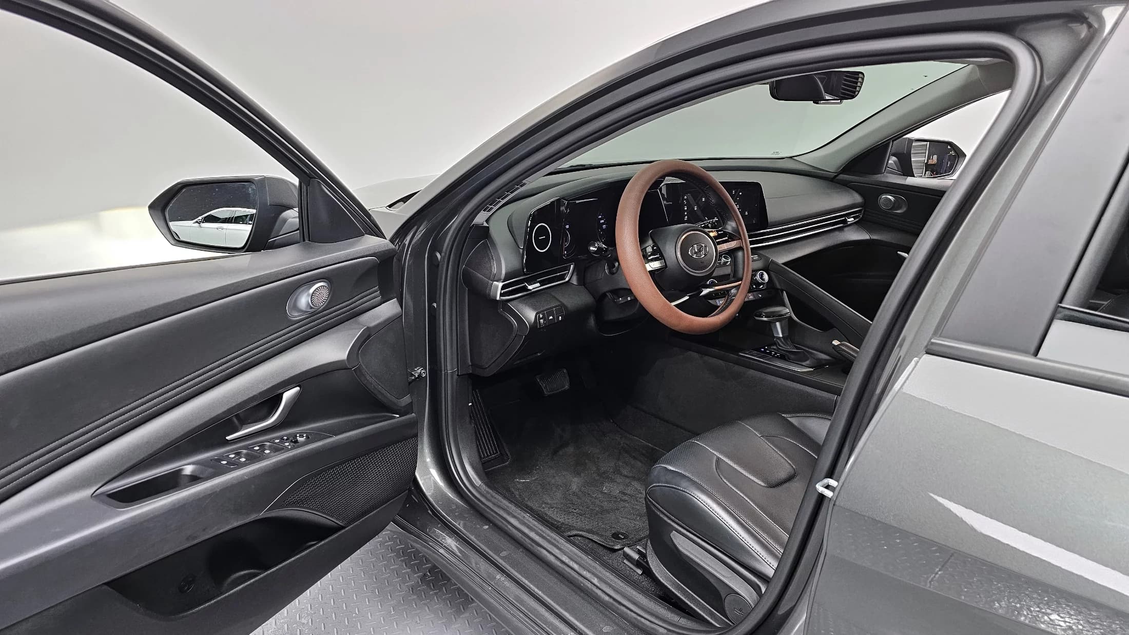 Hyundai AVANTE (Хендай Элантра) 1.6 Modern, 2021 г. 51800 км. — фото 11