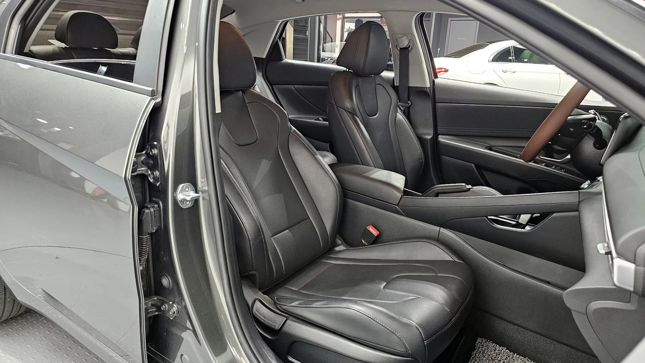 Hyundai AVANTE (Хендай Элантра) 1.6 Modern, 2021 г. 51800 км. — фото 10