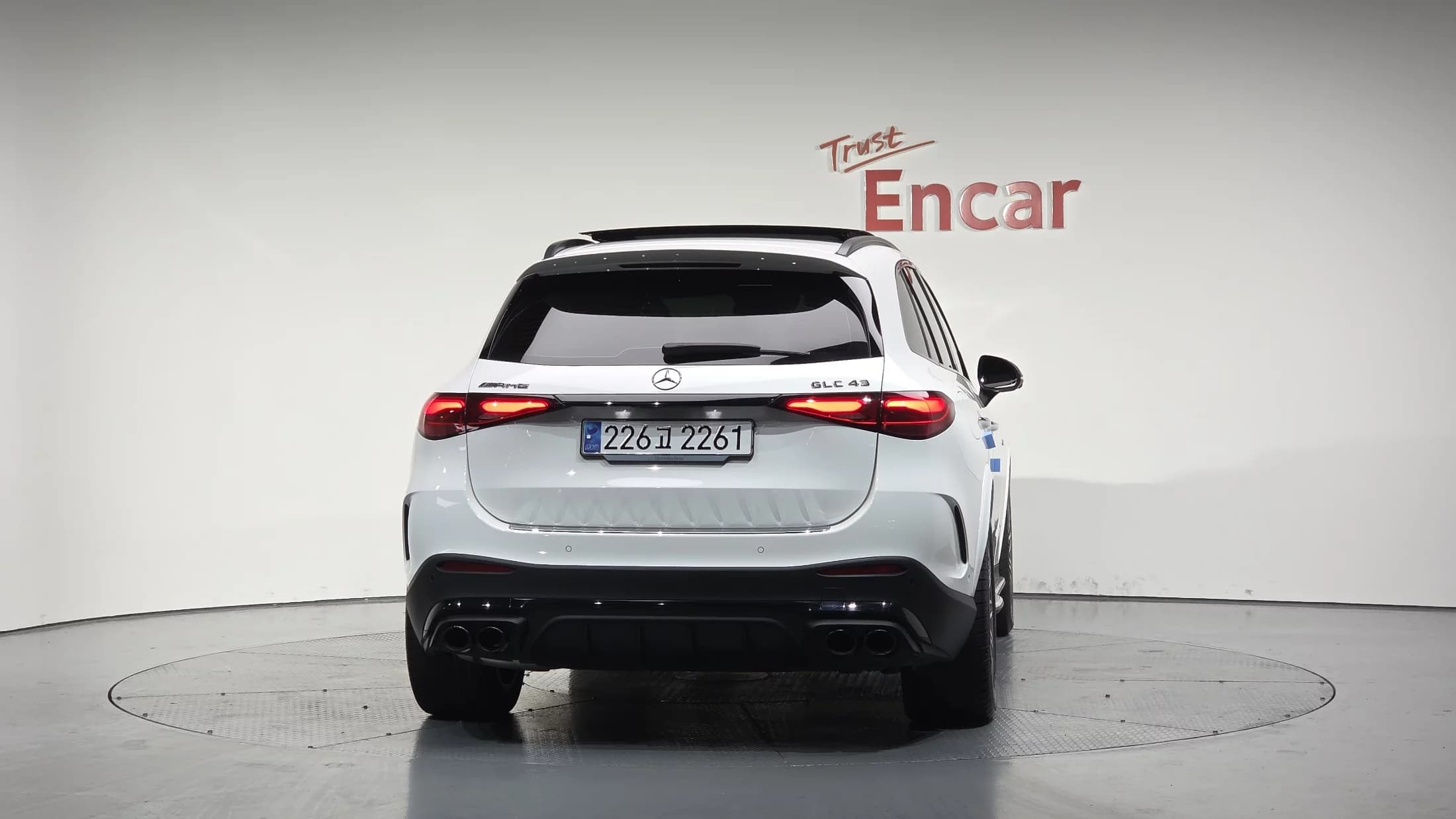 Mercedes-Benz GLC-Class AMG GLC43 4MATIC, 2024 г. 24315 км. — фото 3