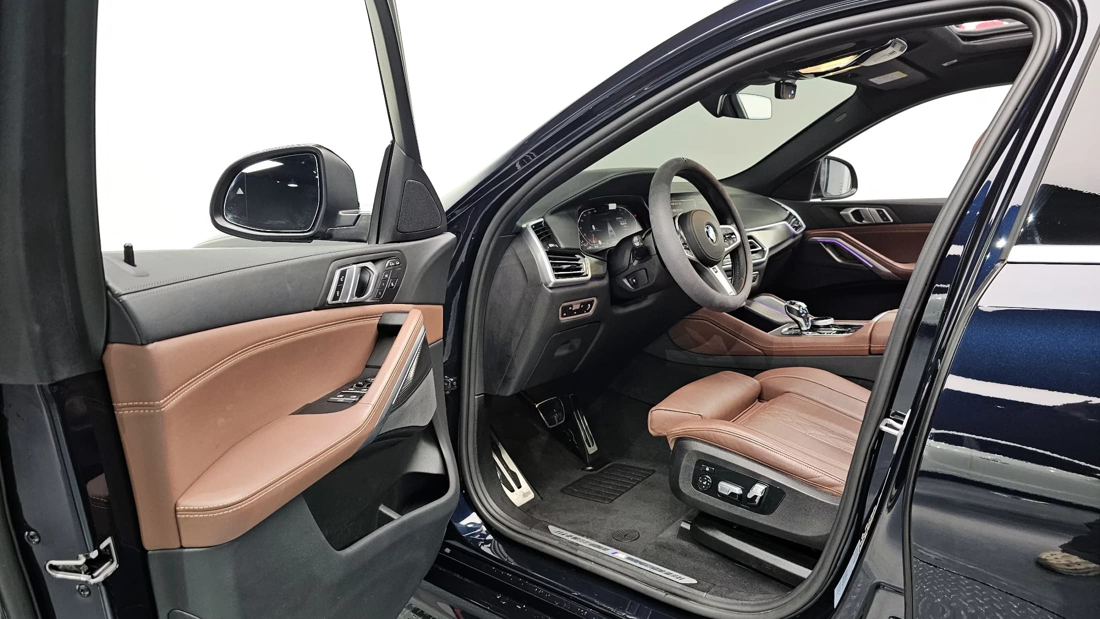 BMW X6 xDrive40i M Sport, 2022 г. 33230 км. — фото 11