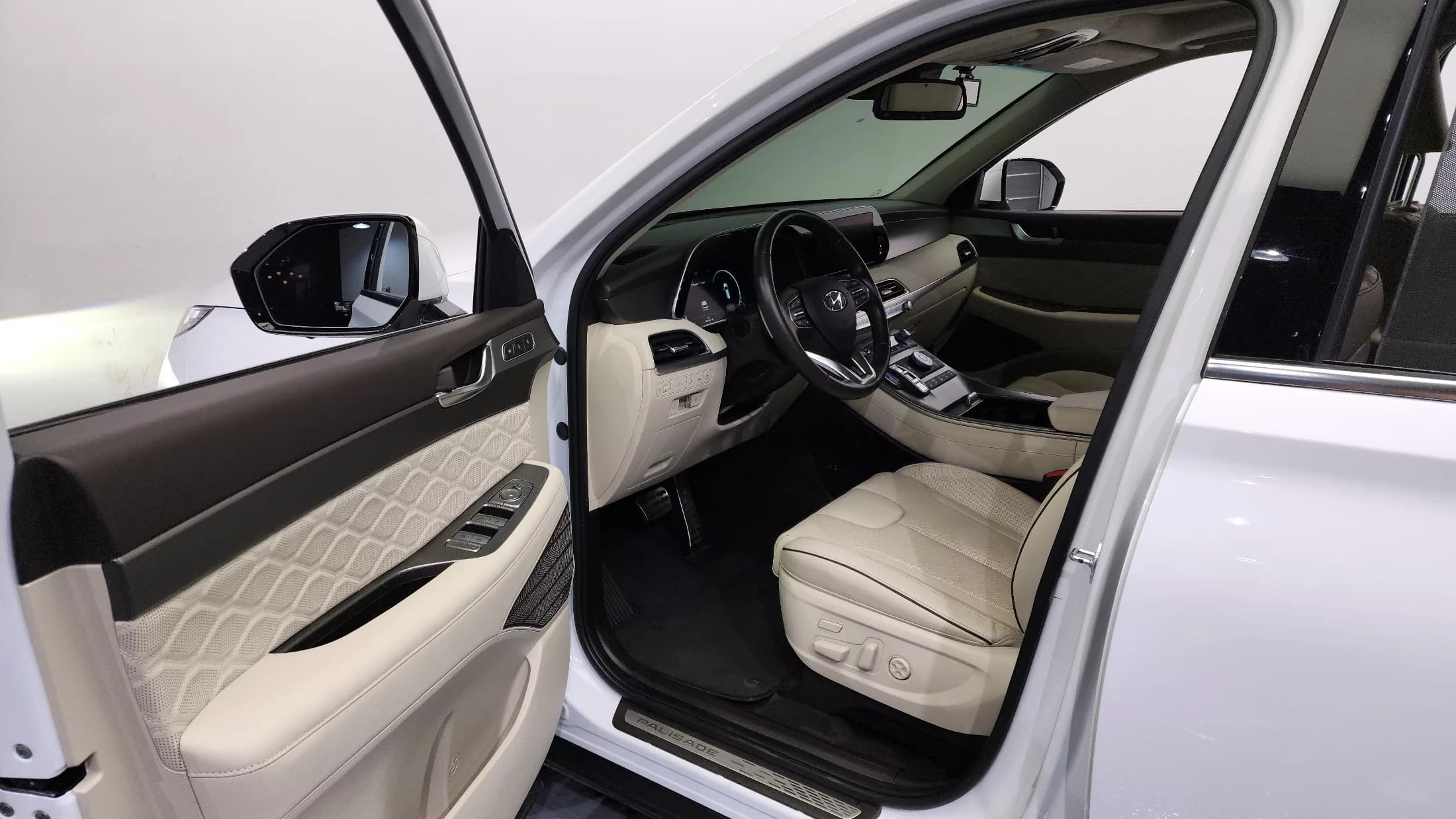 Hyundai Palisade Gasoline 3.8 4WD Calligraphy, 2021 г. 70671 км. — фото 10