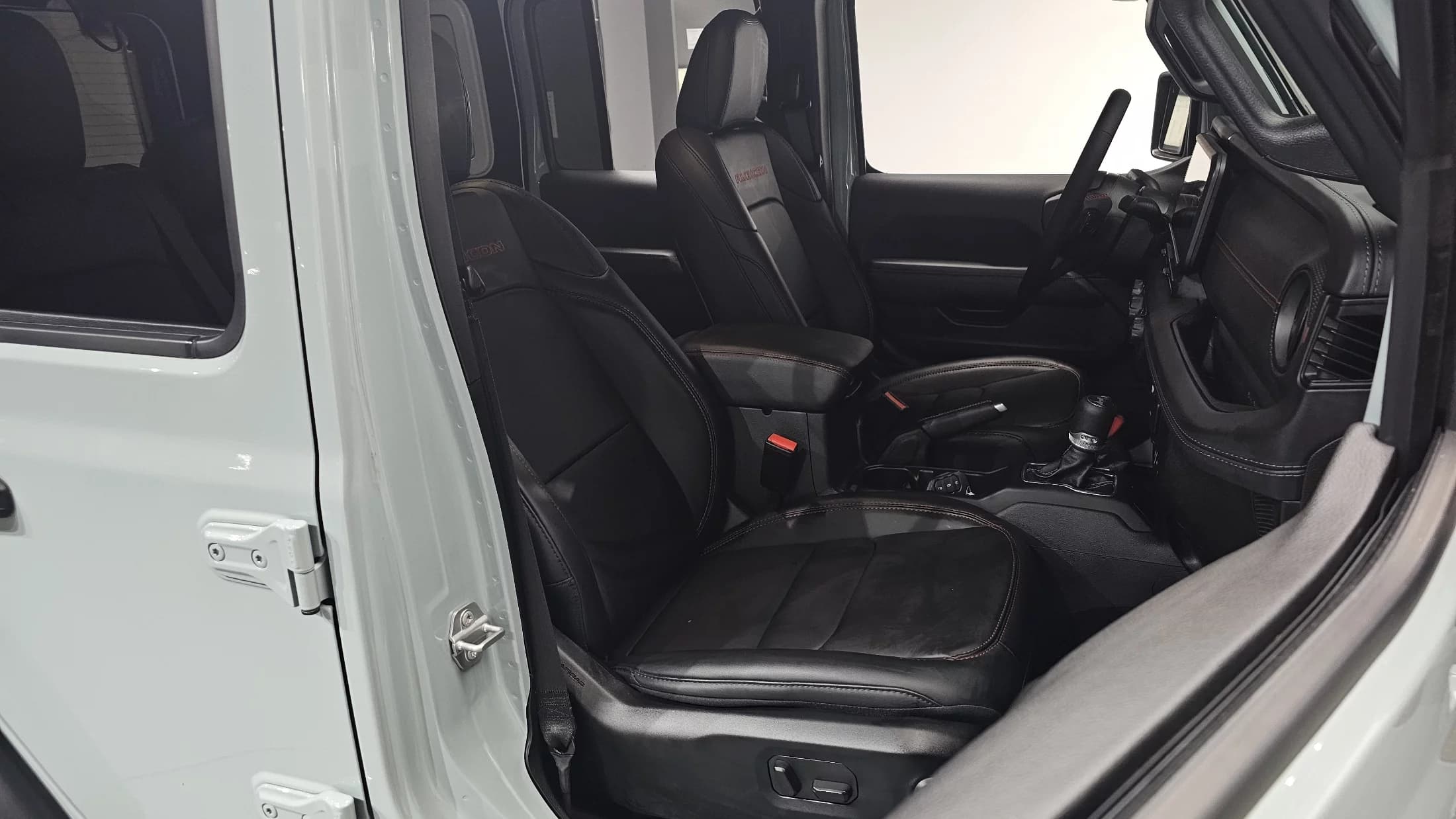 Jeep WRANGLER 2.0 Rubicon 4Door, 2024 г. 5079 км. — фото 9