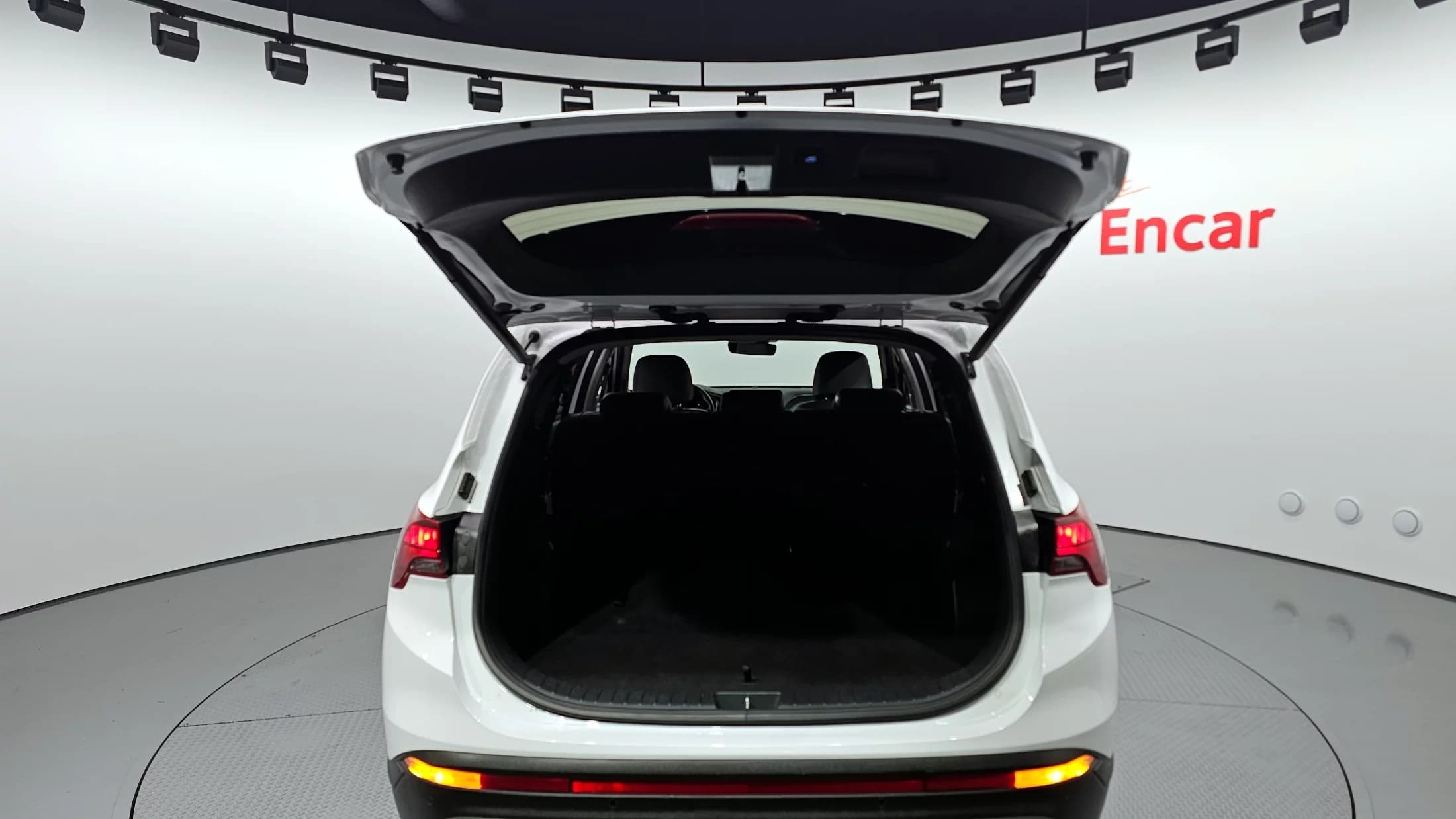 Hyundai Santa Fe Gasoline 2.5T 2WD Exclusive, 2022 г. 75081 км. — фото 20