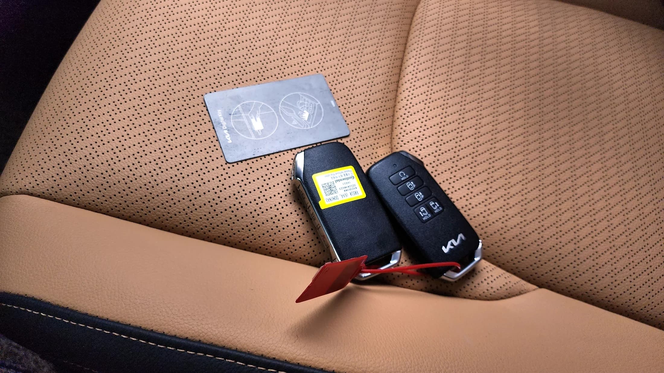 Kia Carnival 9-Seater Signature, 2022 г. 39365 км. — фото 18