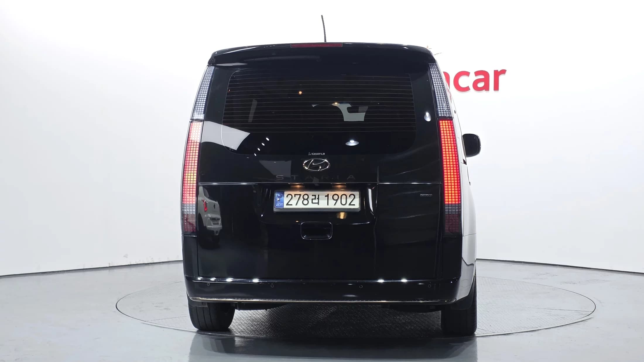 Hyundai Staria 4WD Lounge 9-Seater Inspiration, 2021 г. 83307 км. — фото 4