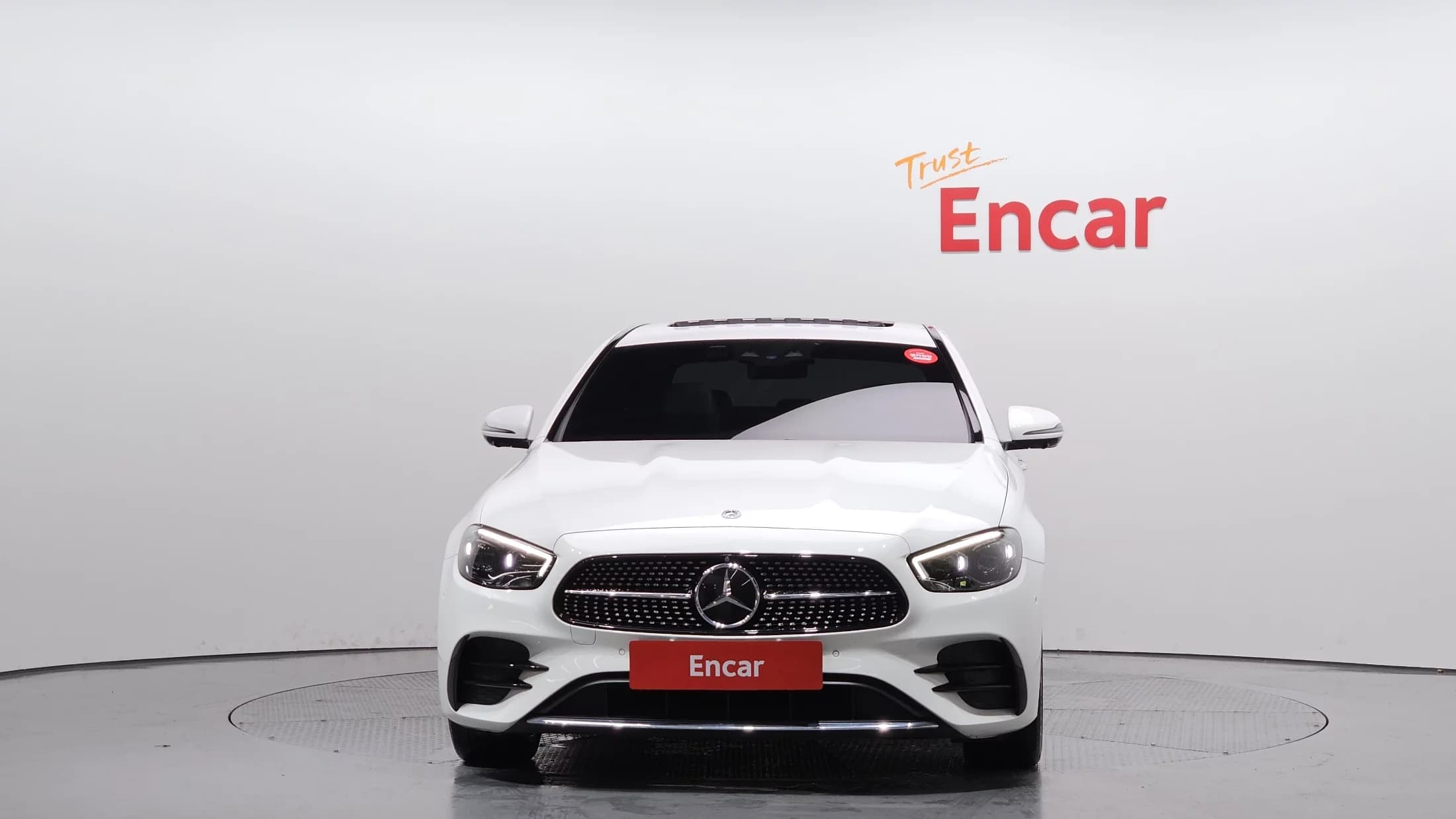 Mercedes-Benz E-Class E220d 4MATIC AMG Line, 2022 г. 111401 км. — фото 3