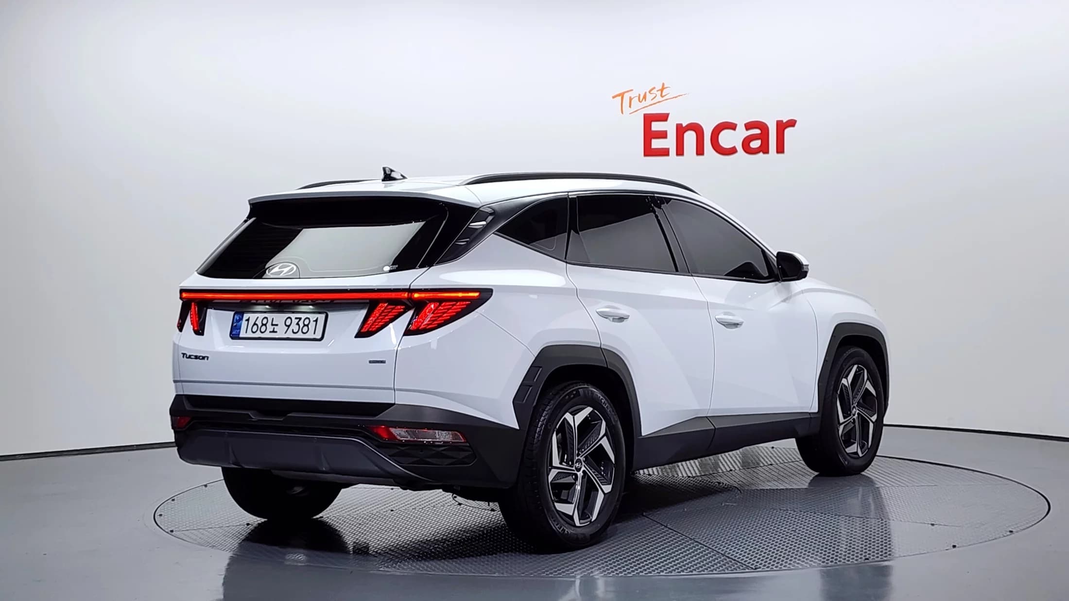 Hyundai Tucson Gasoline 1.6 Turbo 4WD Inspiration, 2022 г. 50698 км. — фото 2