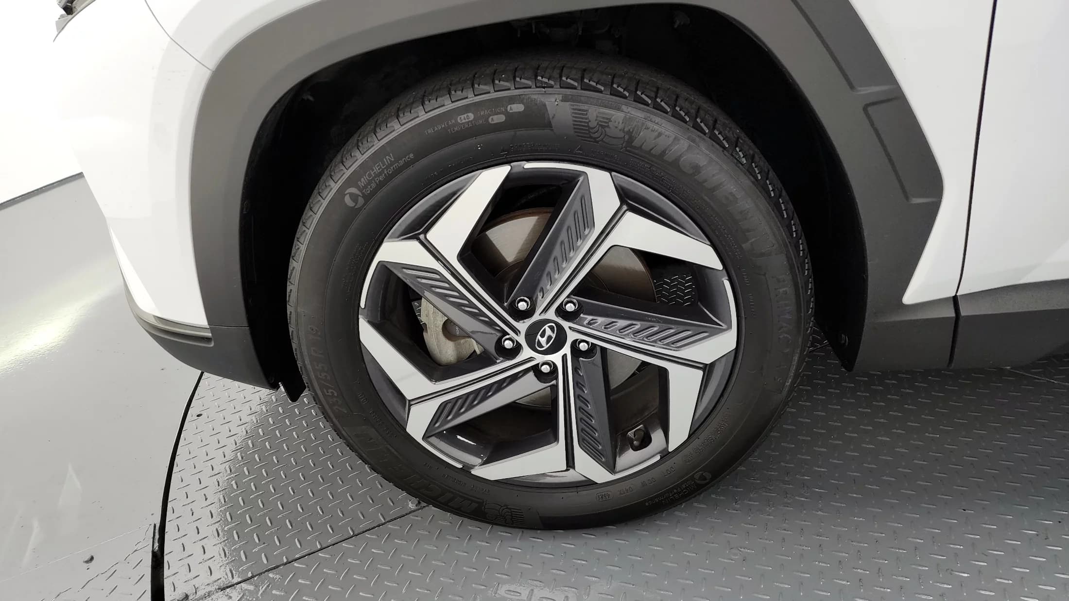 Hyundai Tucson Gasoline 1.6 Turbo 4WD Inspiration, 2022 г. 50698 км. — фото 5