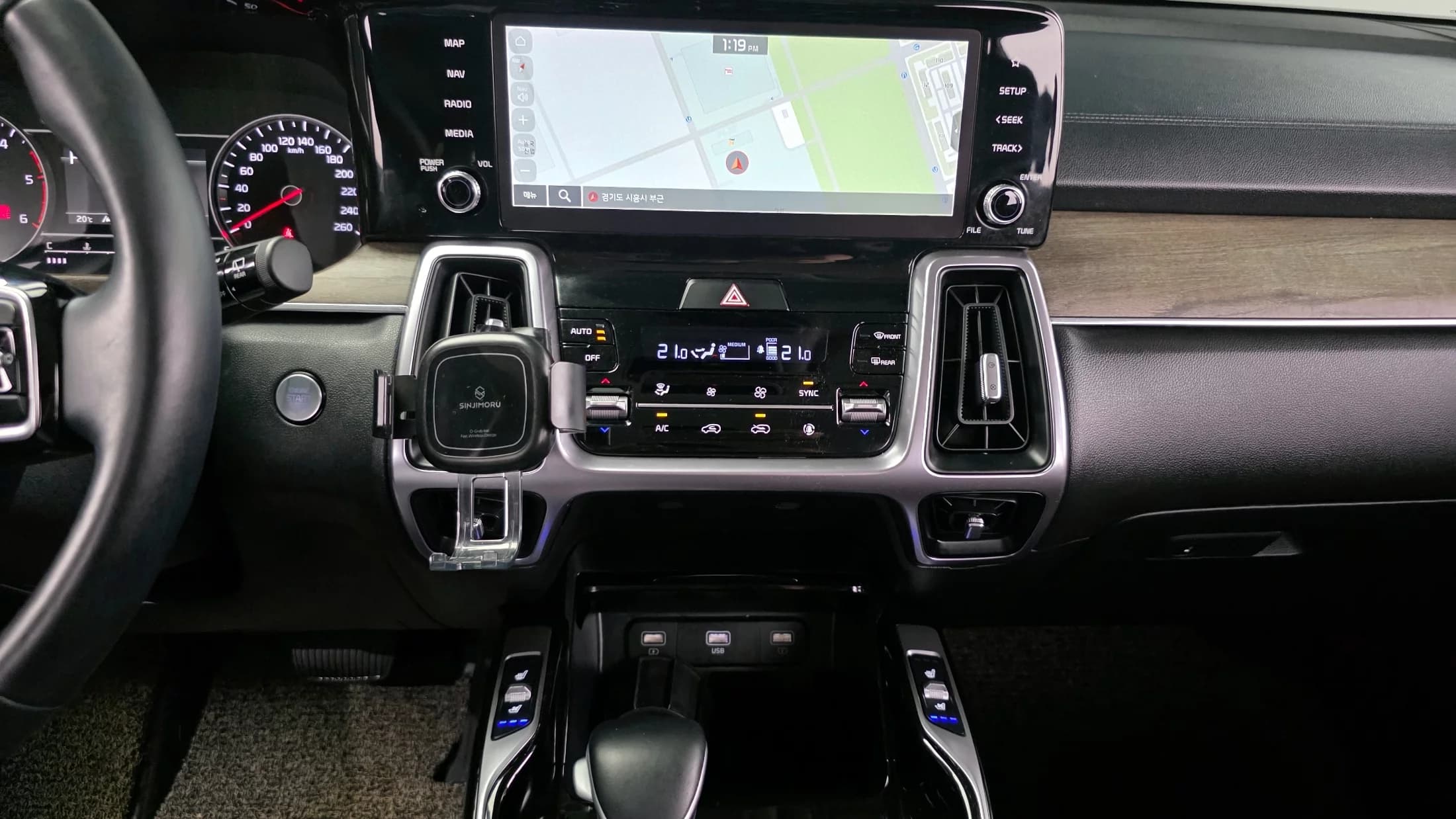 Kia Sorento Diesel 2.2 2WD Prestige, 2022 г. 114428 км. — фото 17