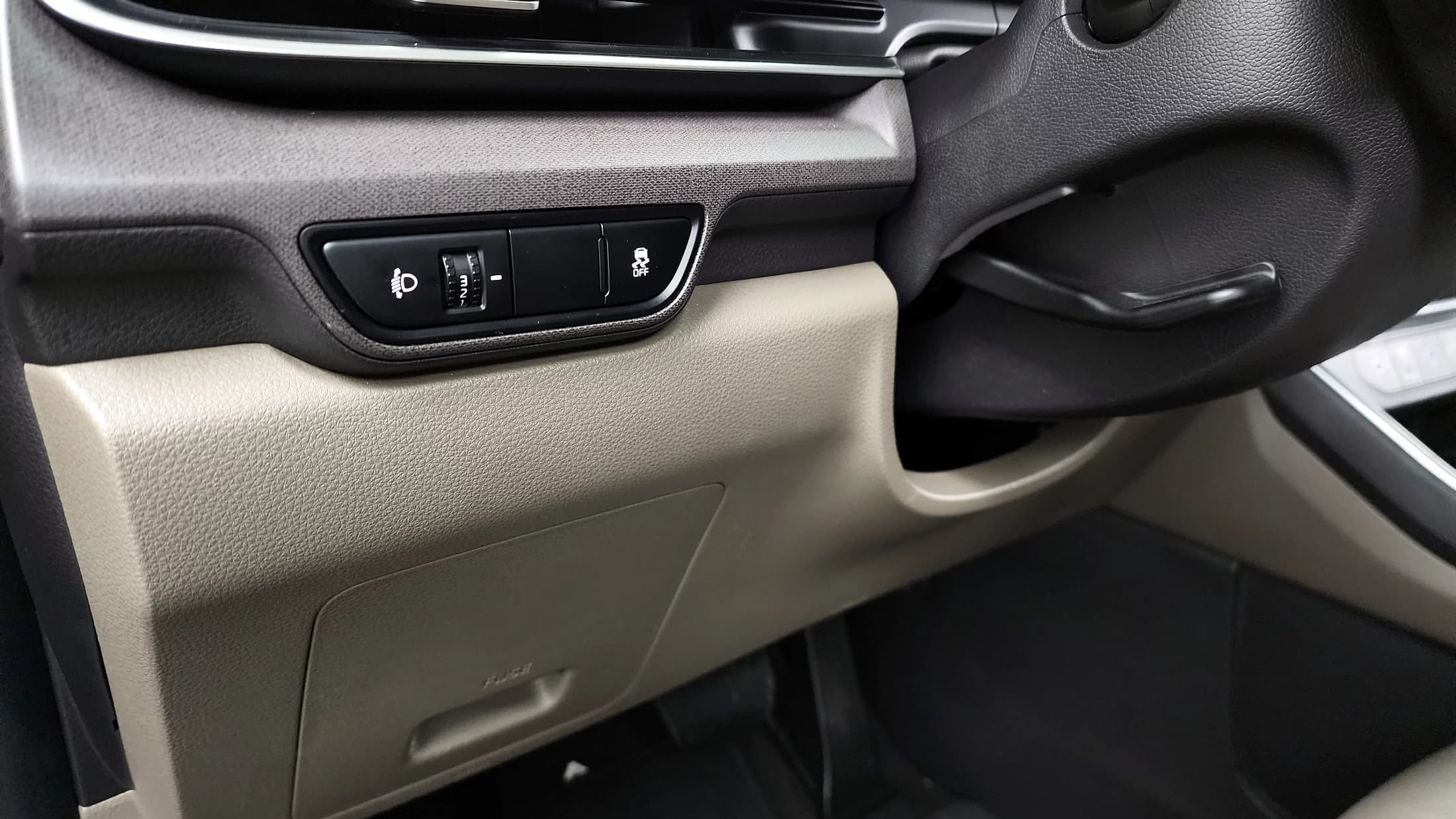 Kia Carnival 9-Seater Prestige, 2024 г. 36564 км. — фото 16