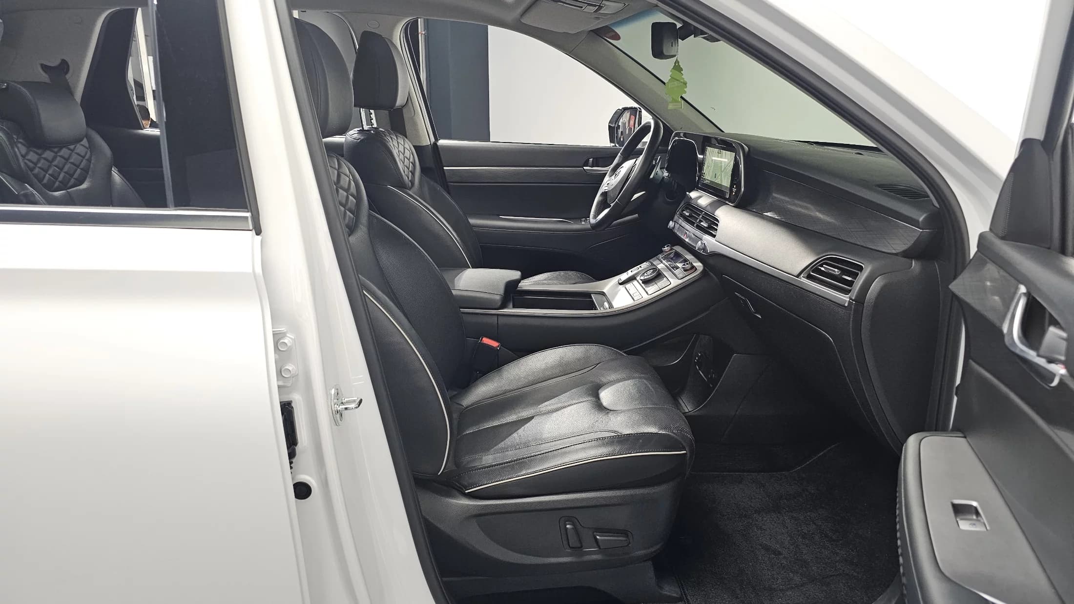 Hyundai Palisade Gasoline 3.8 2WD Prestige, 2021 г. 64027 км. — фото 11
