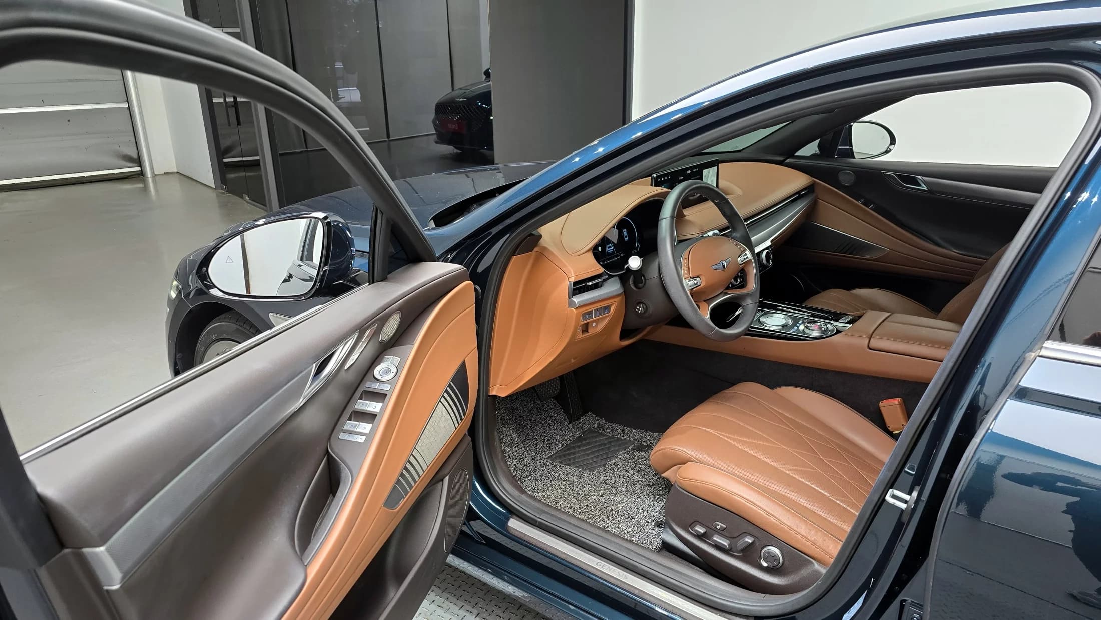 Genesis G80 Gasoline 2.5 Turbo AWD, 2021 г. 67838 км. — фото 11
