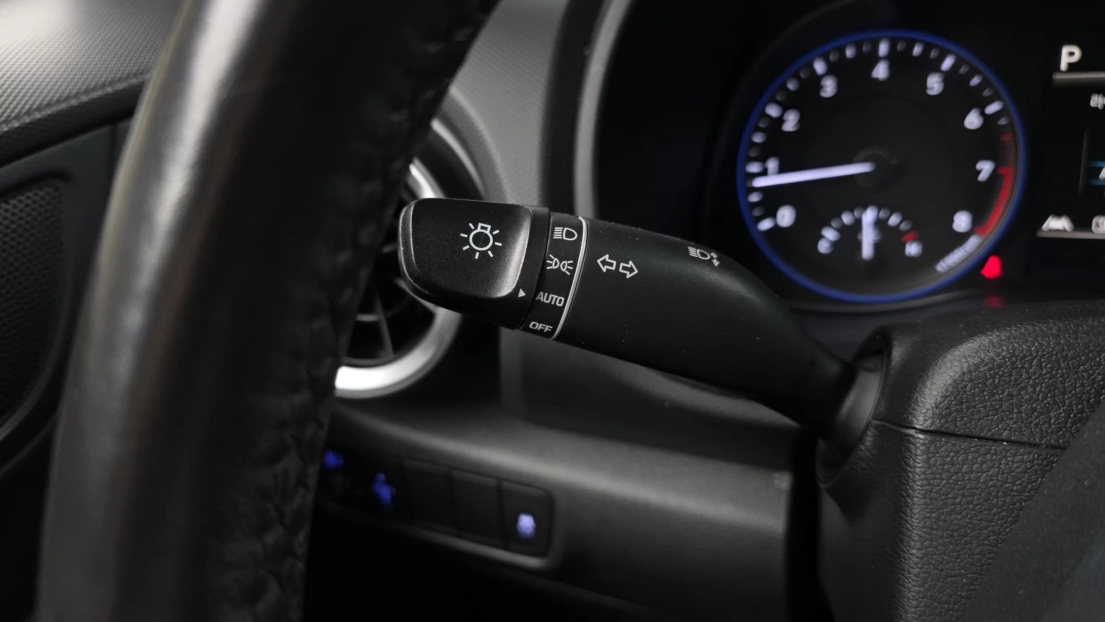 Hyundai Kona Gasoline 1.6 Turbo 2WD Smart, 2021 г. 129787 км. — фото 18