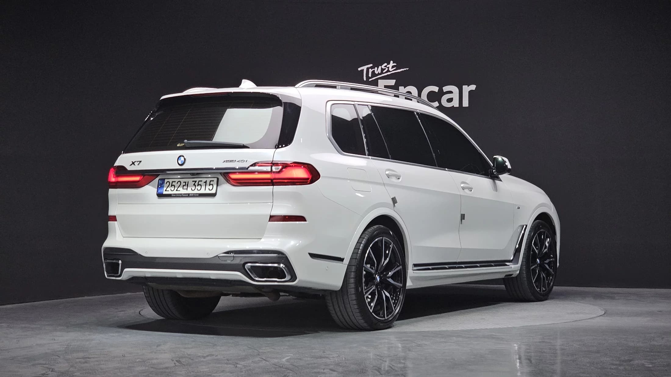 BMW X7 xDrive 40i M Sport 6STR, 2021 г. 72945 км. — фото 2