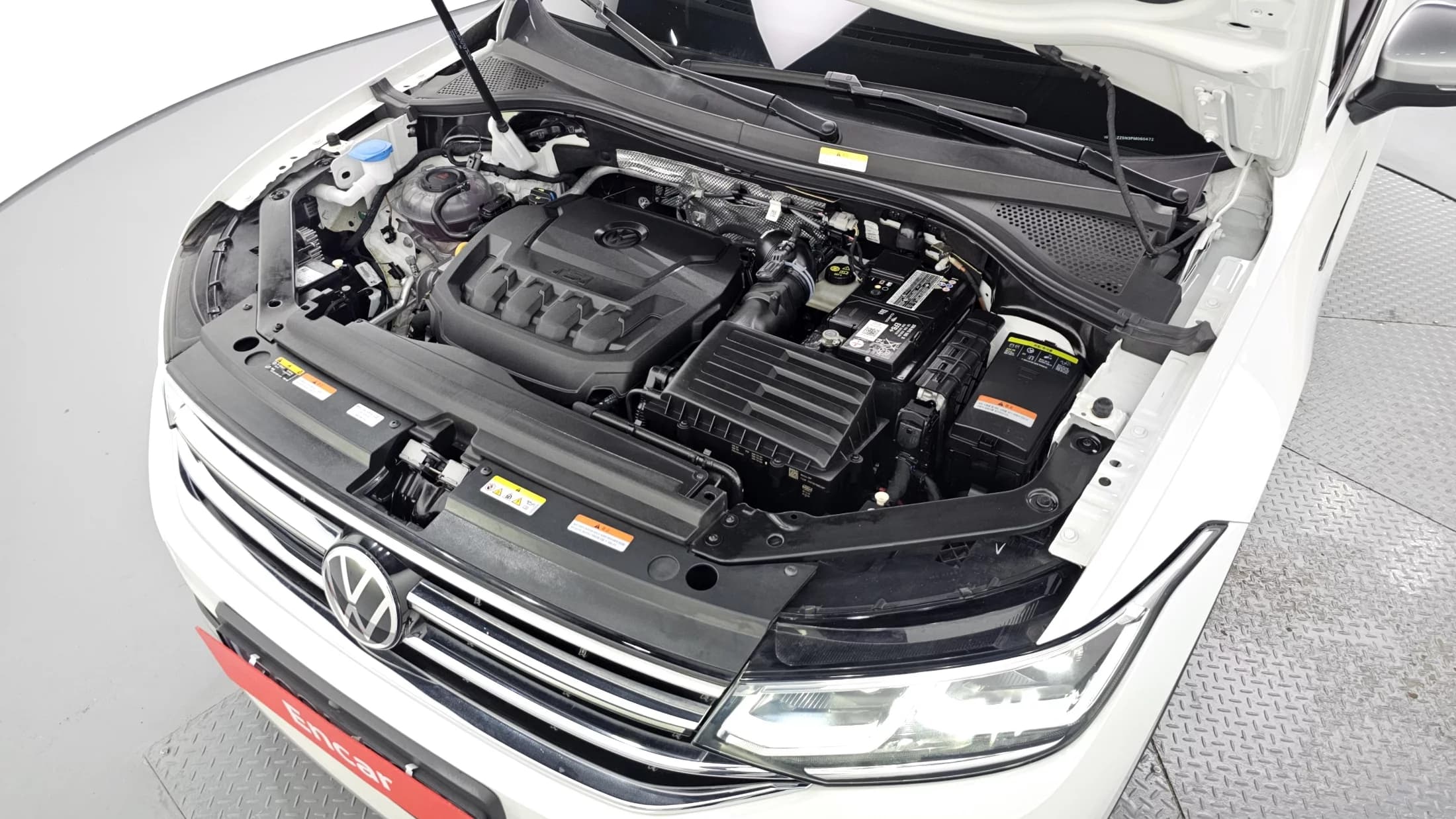Volkswagen TIGUAN 2.0 TSI Prestige, 2023 г. 14150 км. — фото 6
