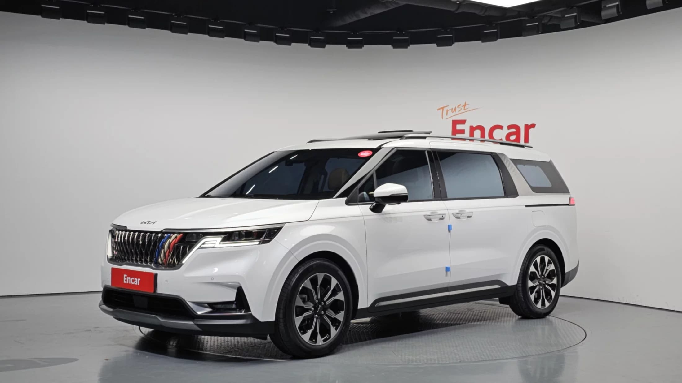 Kia Carnival 7-Seater Noblesse, 2022 г. 72568 км.