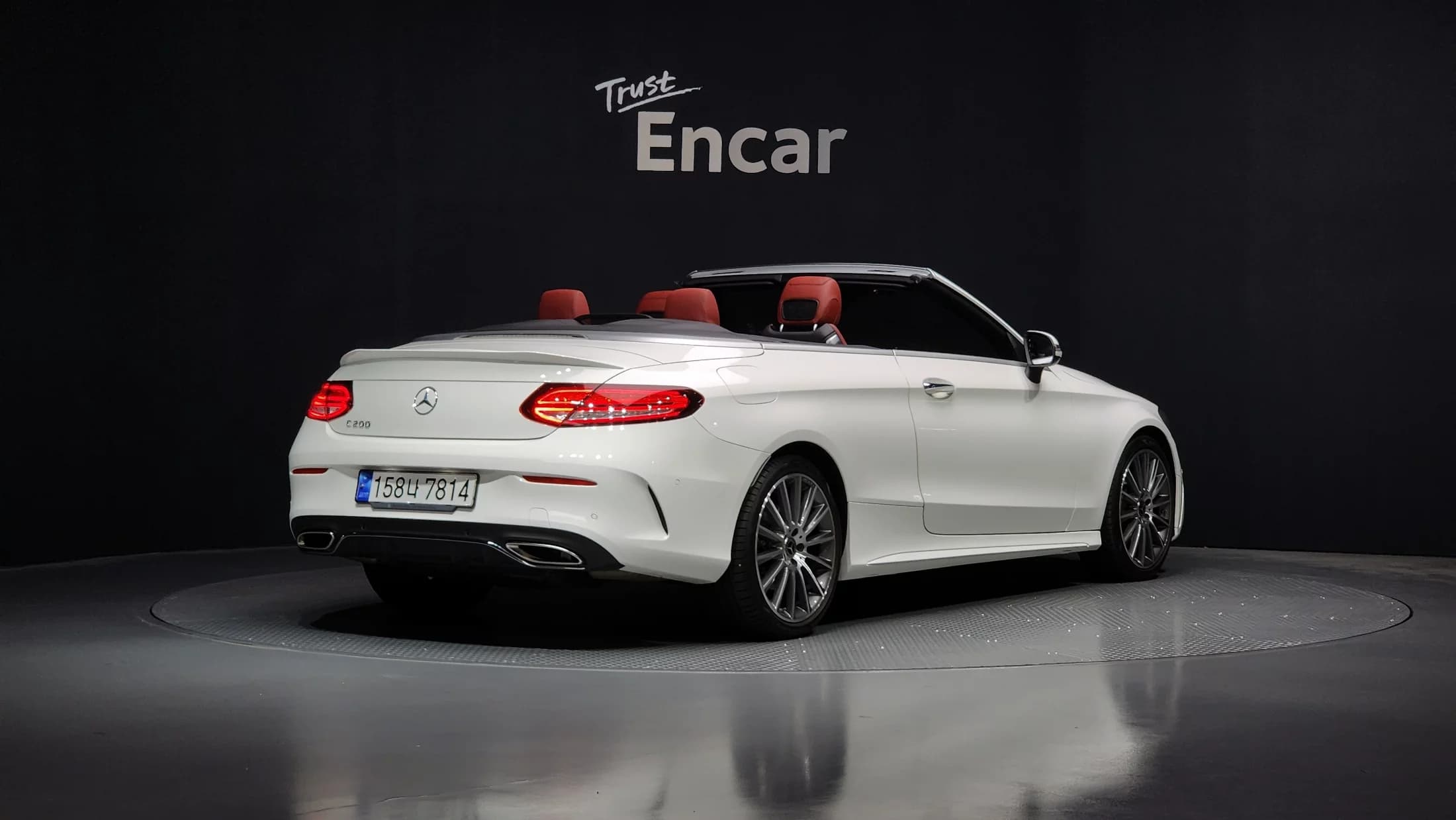Mercedes-Benz C-Class C200 Cabriolet, 2023 г. 37839 км. — фото 2