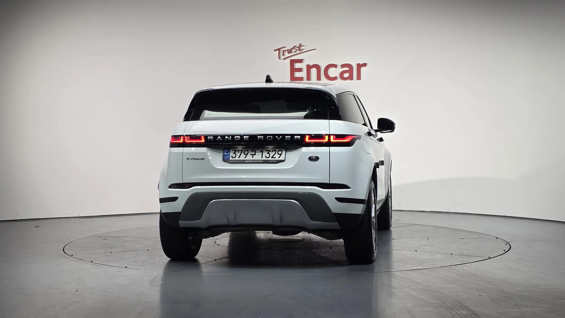 Land Rover RANGE ROVER EVOQUE P250 SE, 2021 г. 36946 км. — фото 3