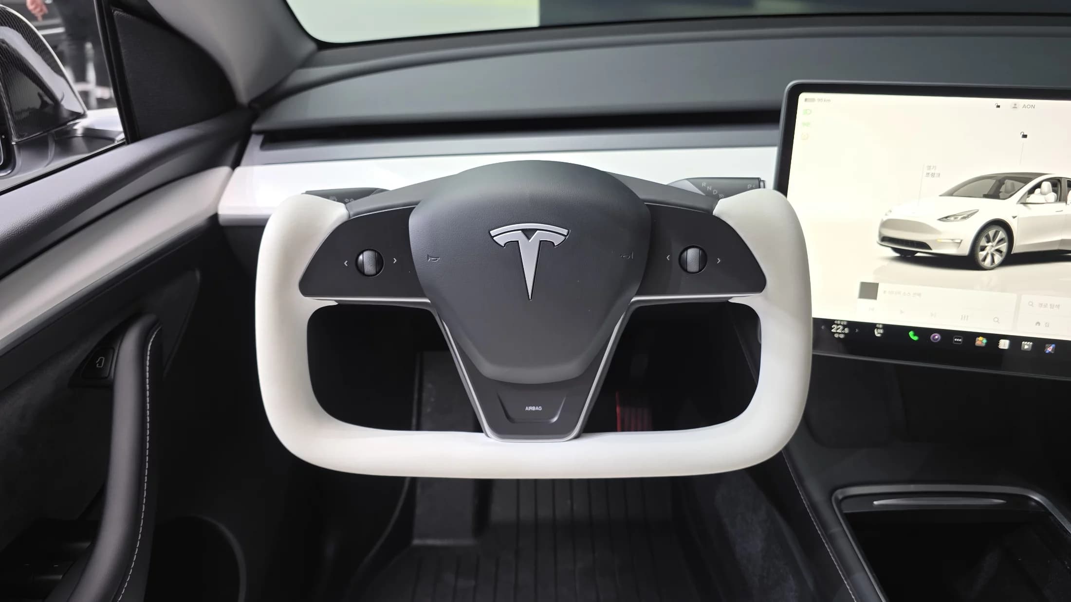 Tesla Model Y RWD, электромобиль, 2024 г. 21156 км. — фото 13