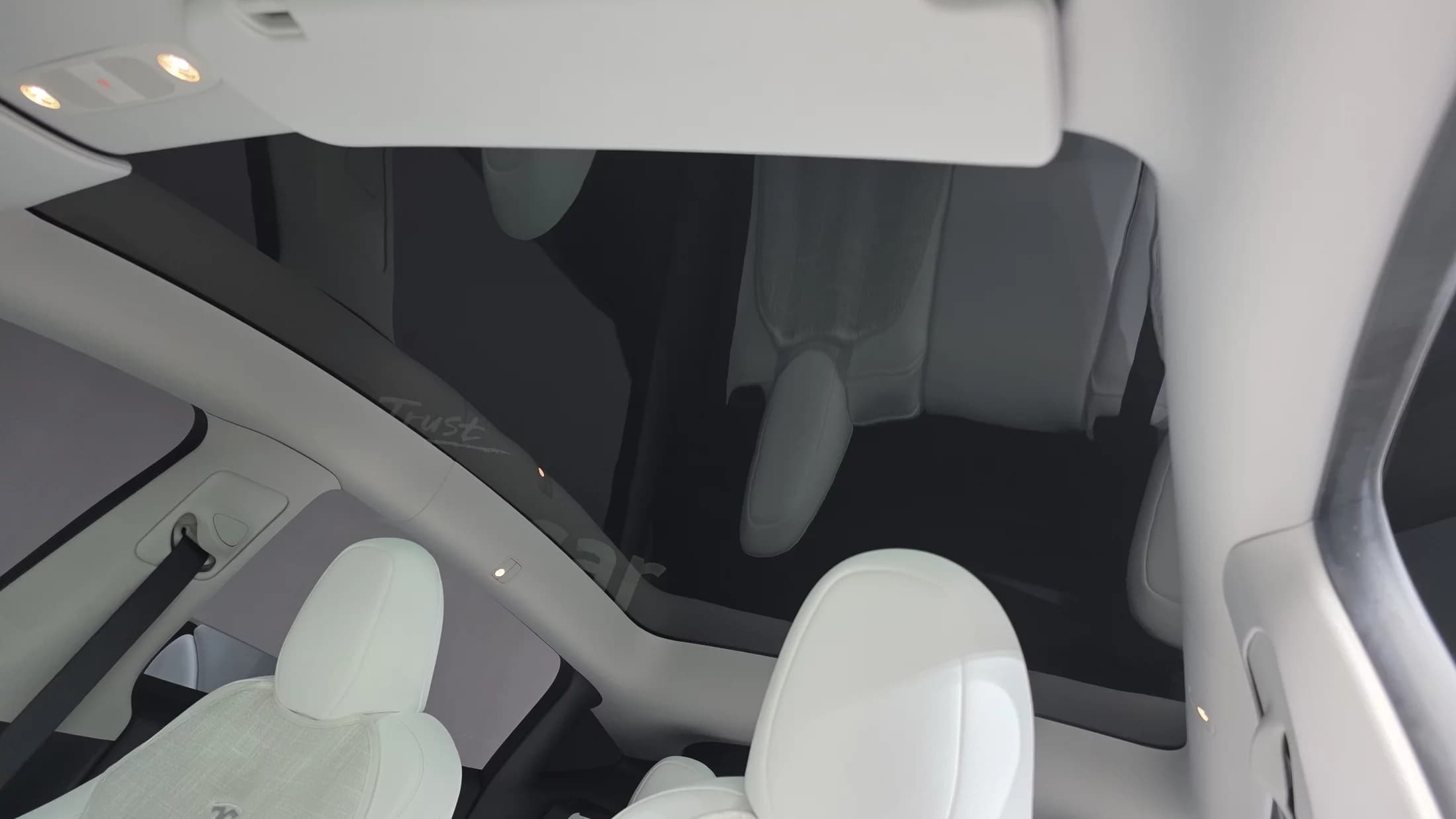 Tesla Model Y RWD, электромобиль, 2024 г. 21156 км. — фото 20
