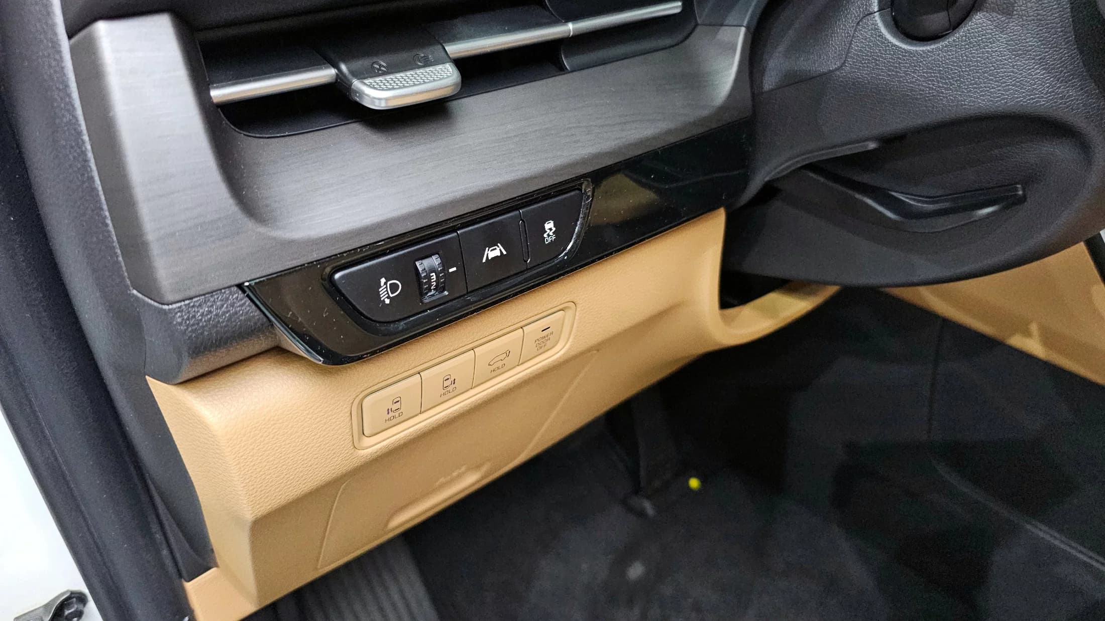 Kia Carnival 7-Seater Signature, 2021 г. 67753 км. — фото 16